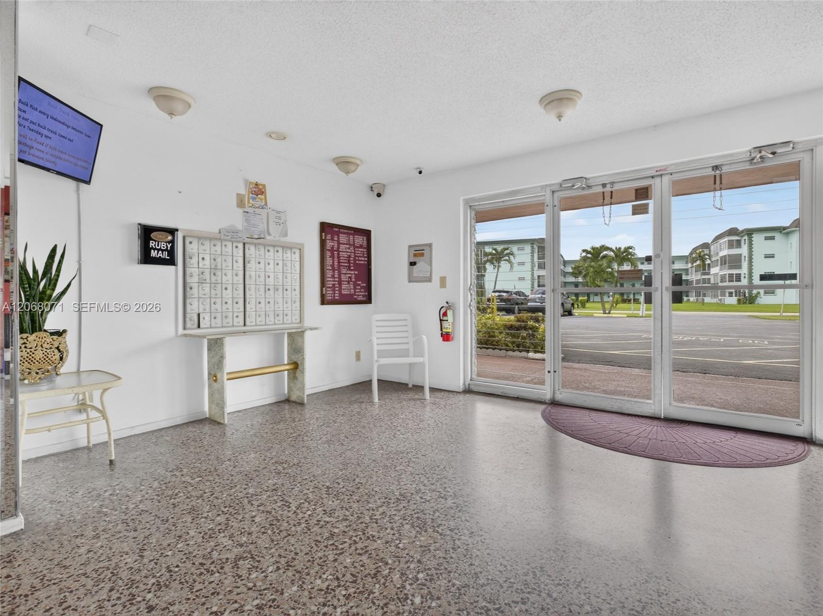 4140 NW 44th Ave # 408