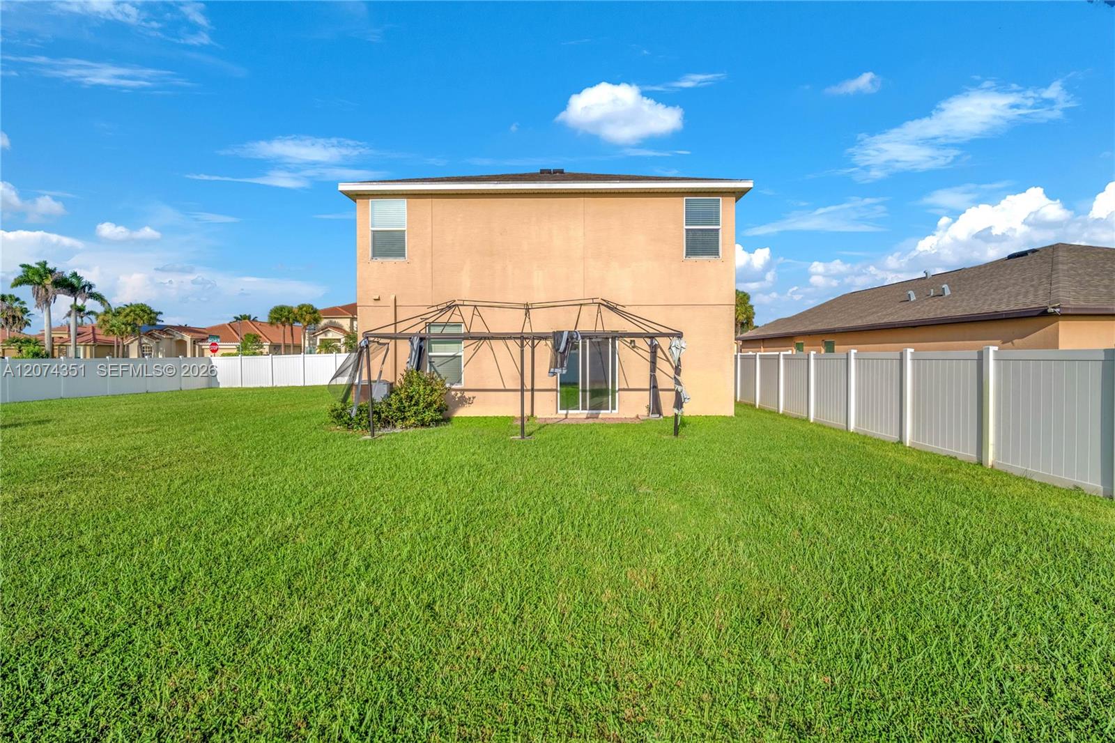 831 Bent Creek Dr