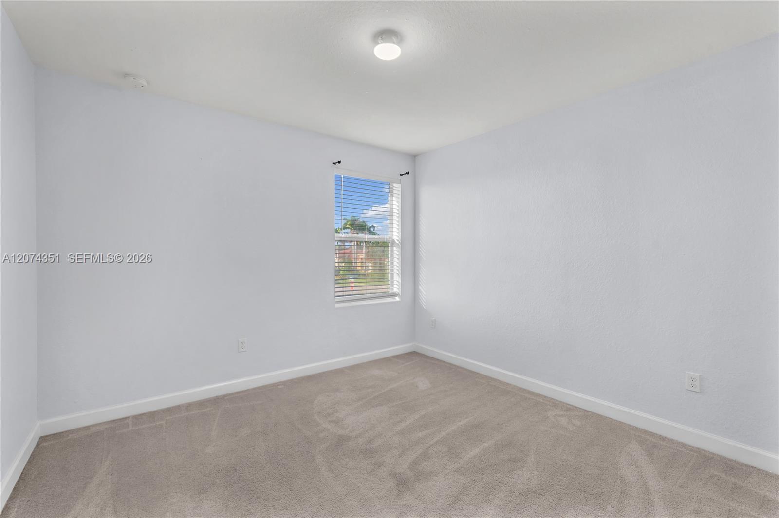 831 Bent Creek Dr