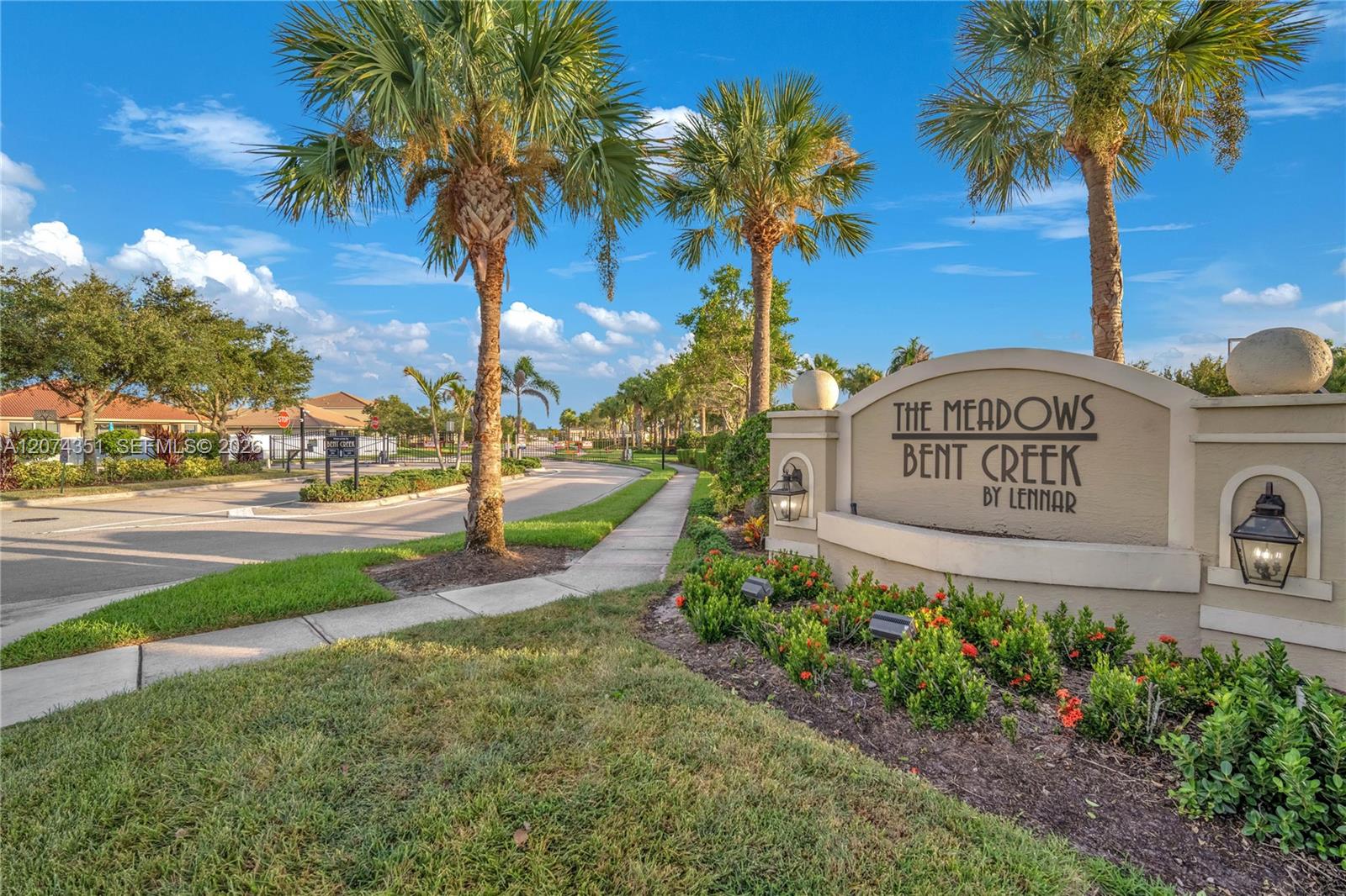 831 Bent Creek Dr