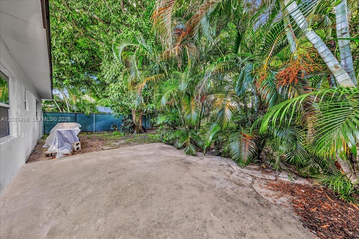 535 NW 23rd Ave