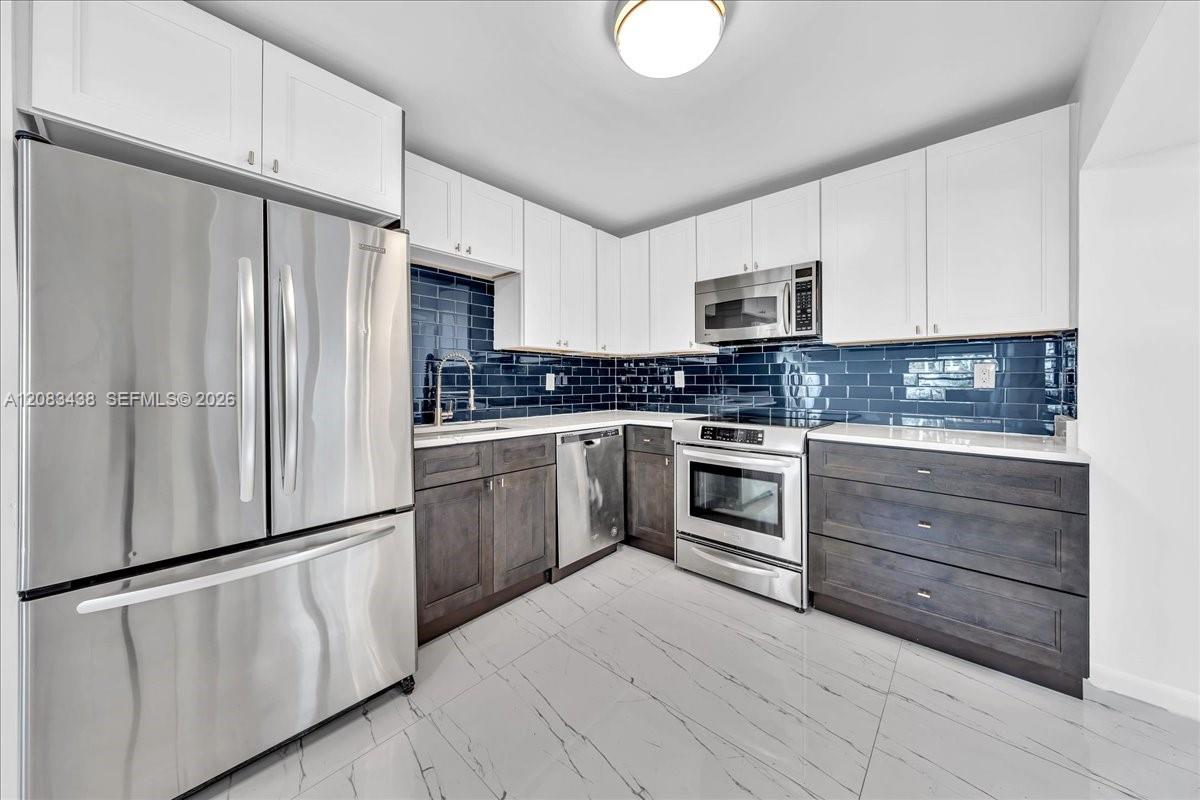 535 NW 23rd Ave