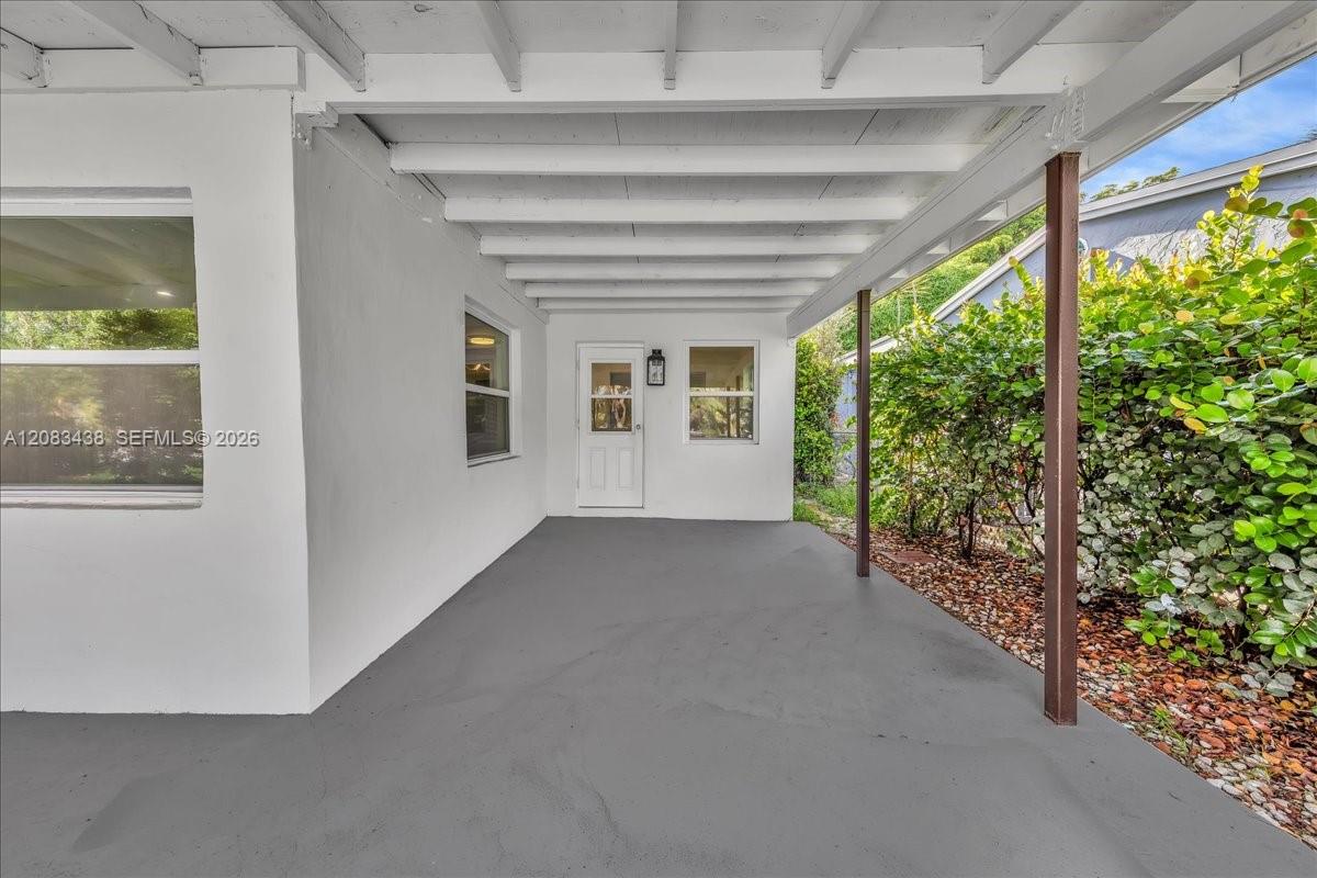535 NW 23rd Ave