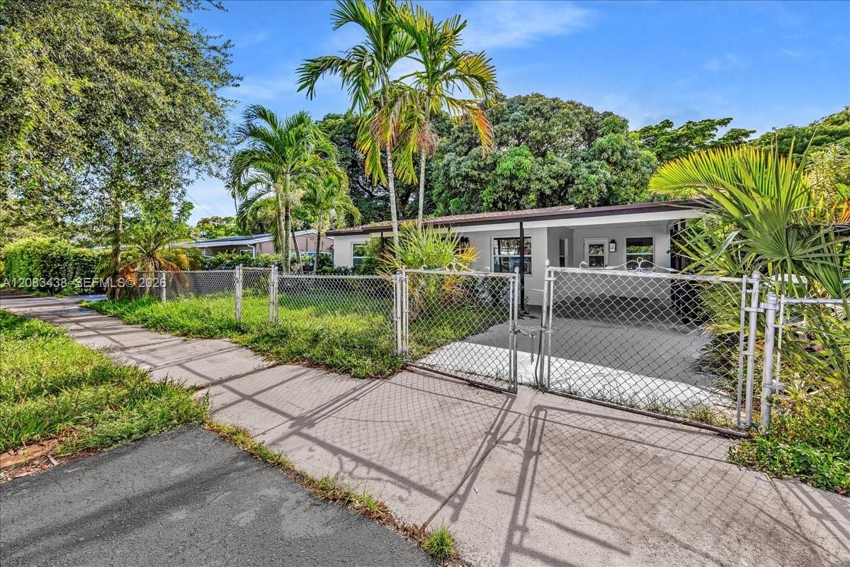 535 NW 23rd Ave