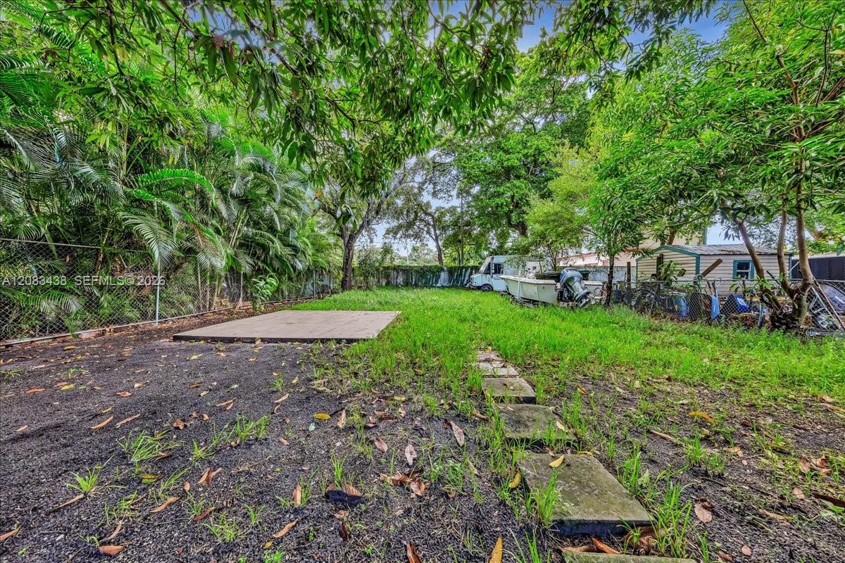 535 NW 23rd Ave