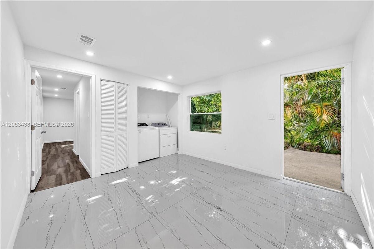 535 NW 23rd Ave
