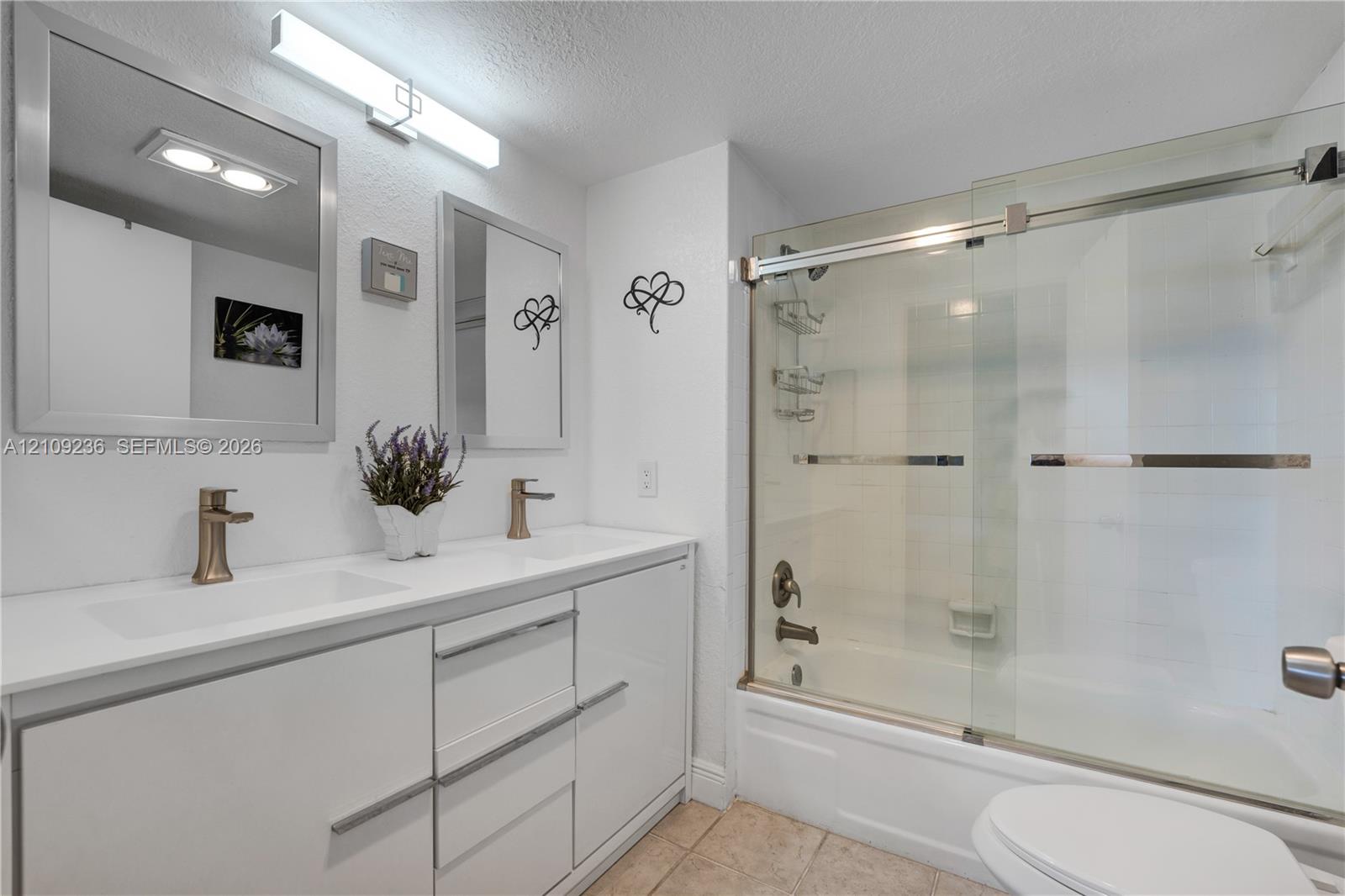 2551 Aragon Blvd # 411