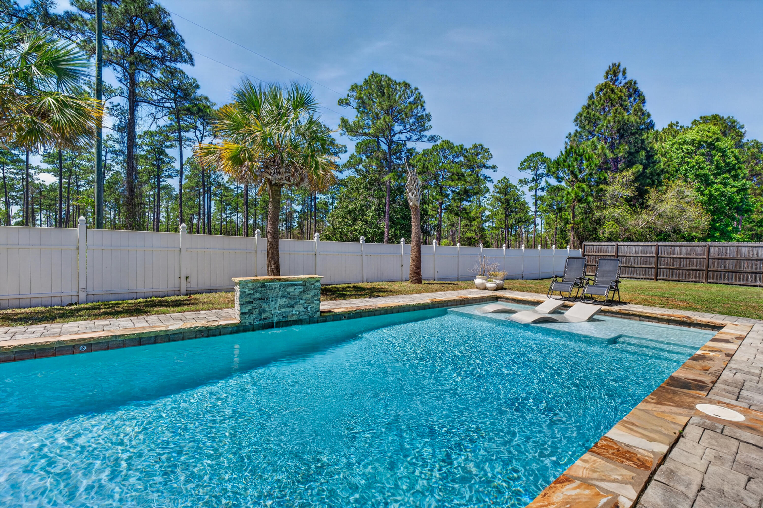 209 Santa Barbara Avenue