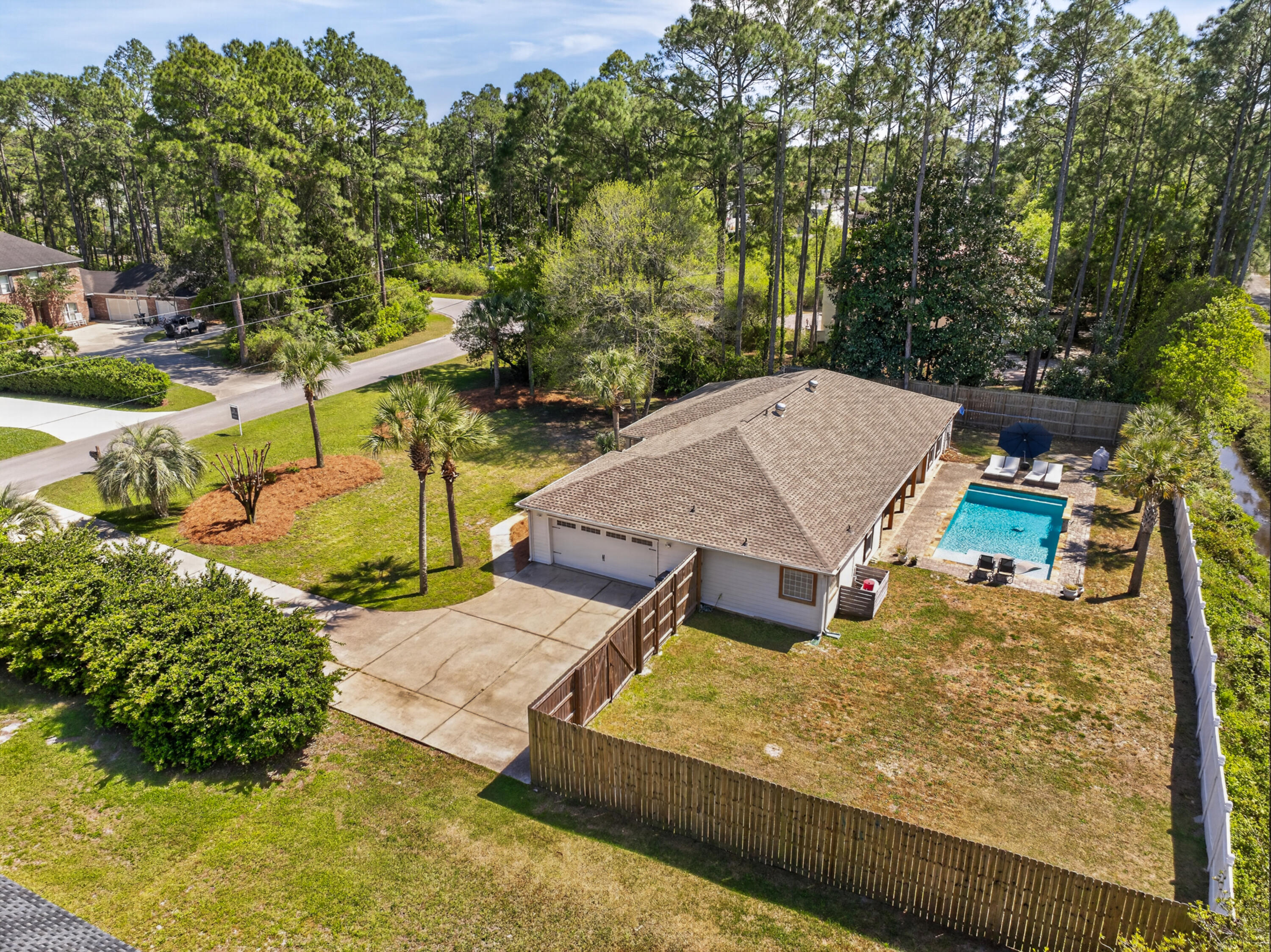 209 Santa Barbara Avenue