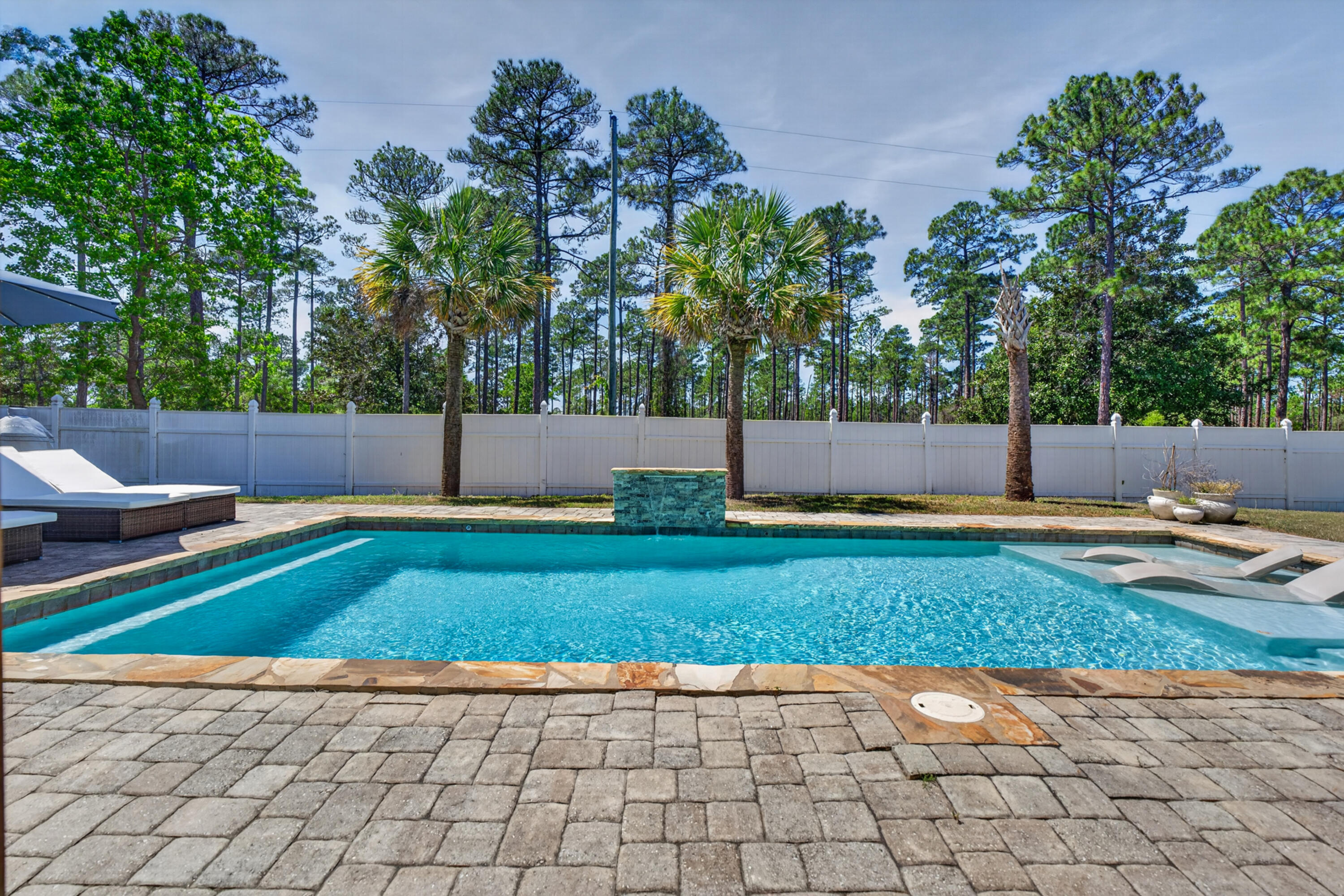 209 Santa Barbara Avenue