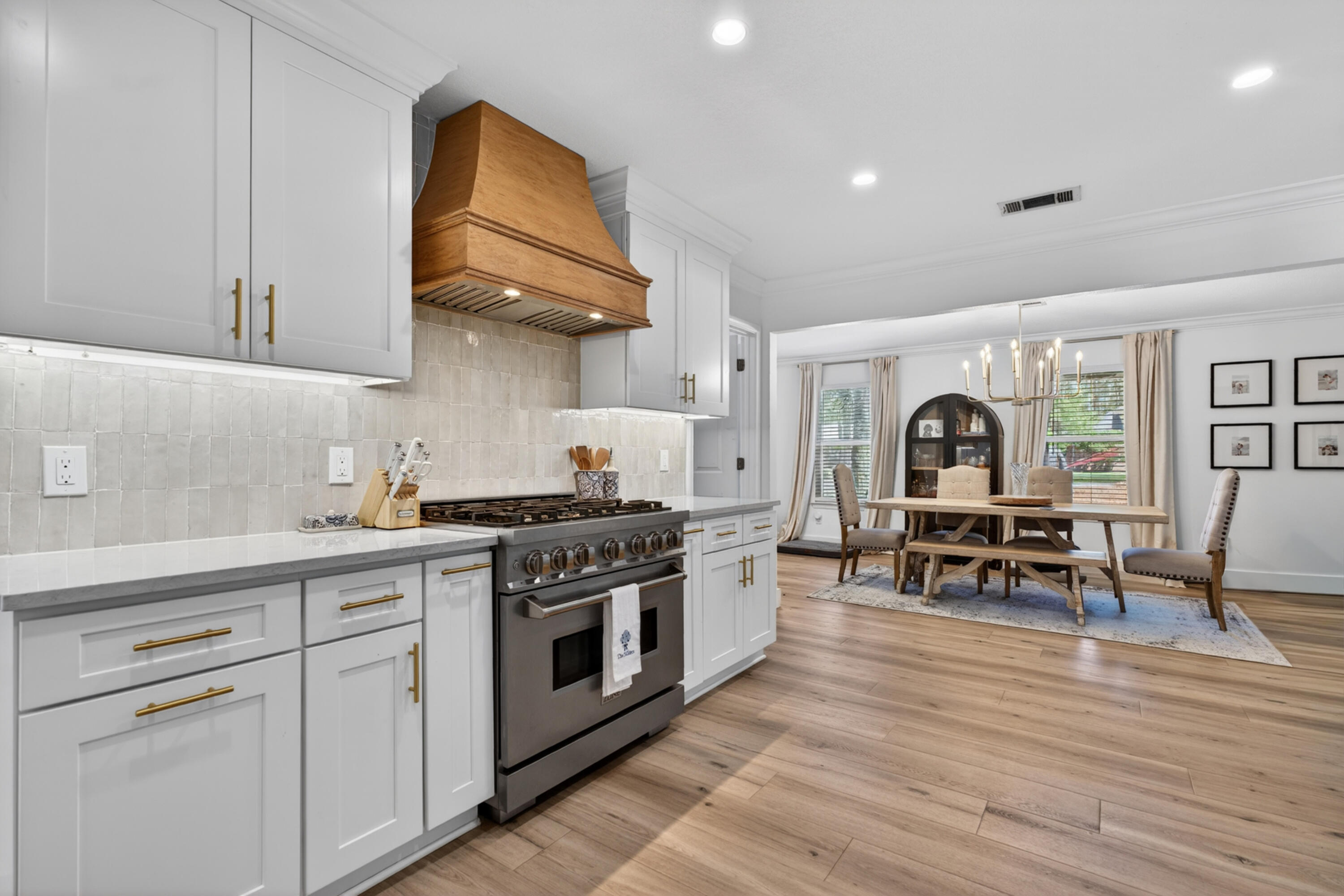 209 Santa Barbara Avenue