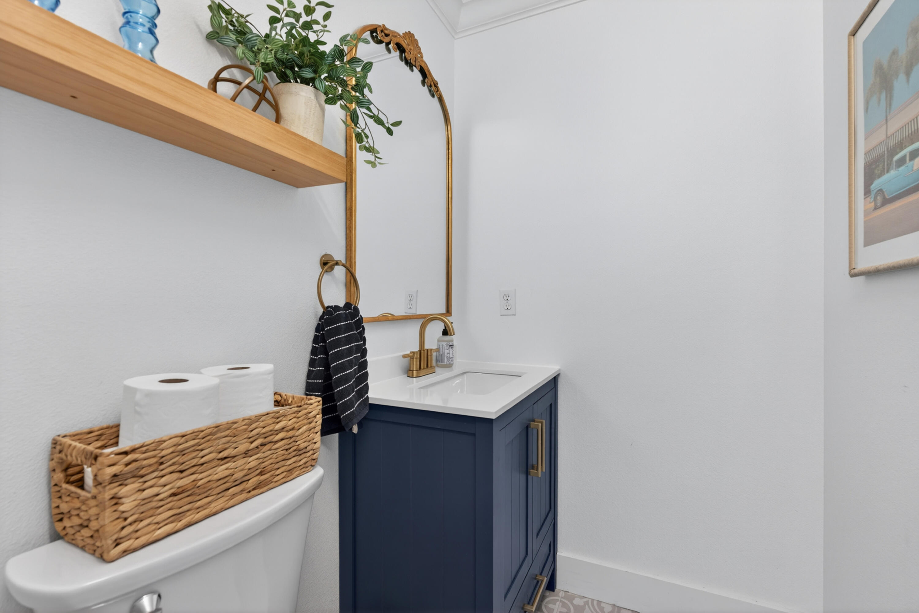 209 Santa Barbara Avenue