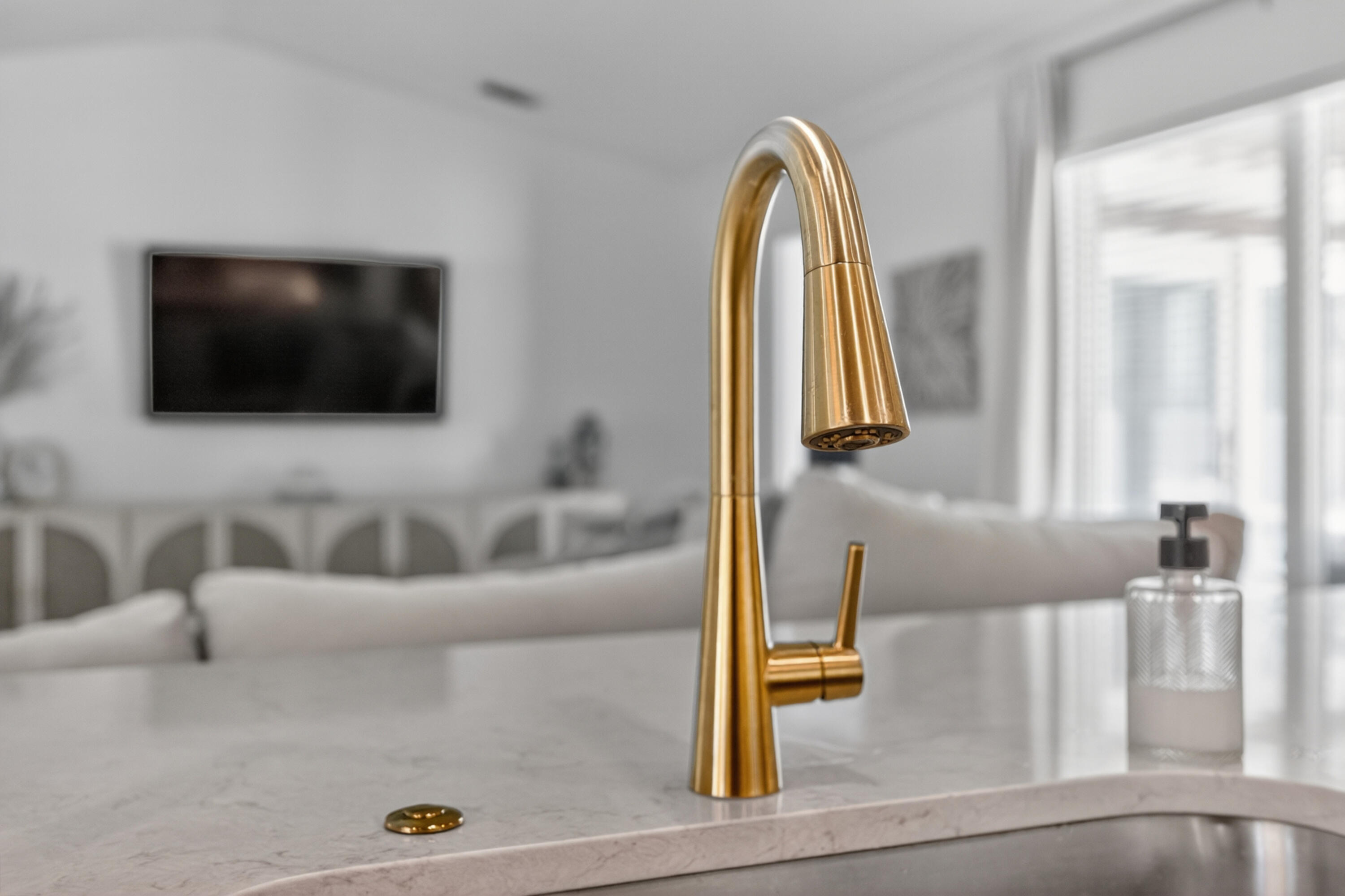 209 Santa Barbara Avenue