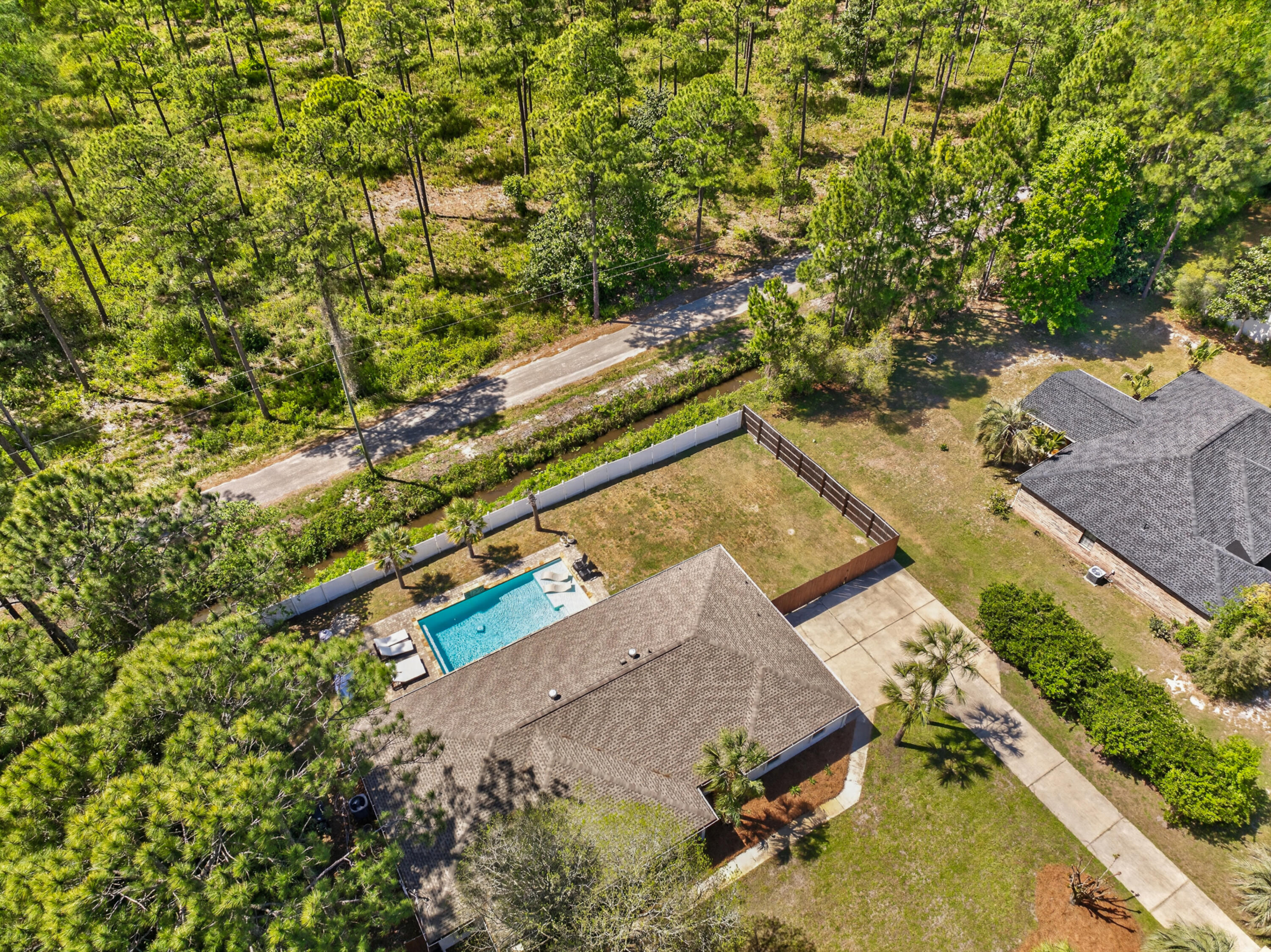 209 Santa Barbara Avenue