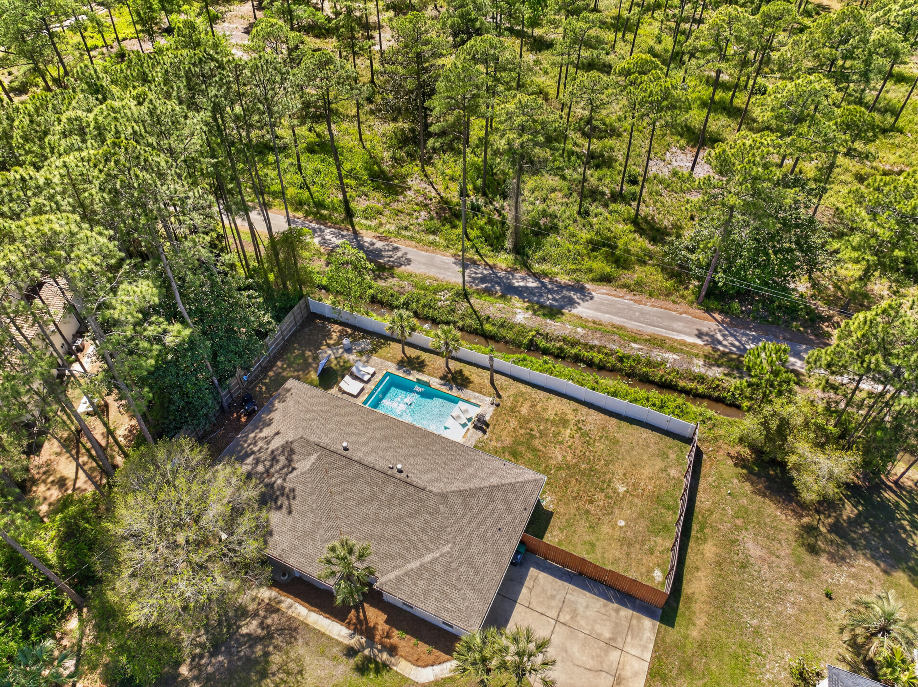 209 Santa Barbara Avenue