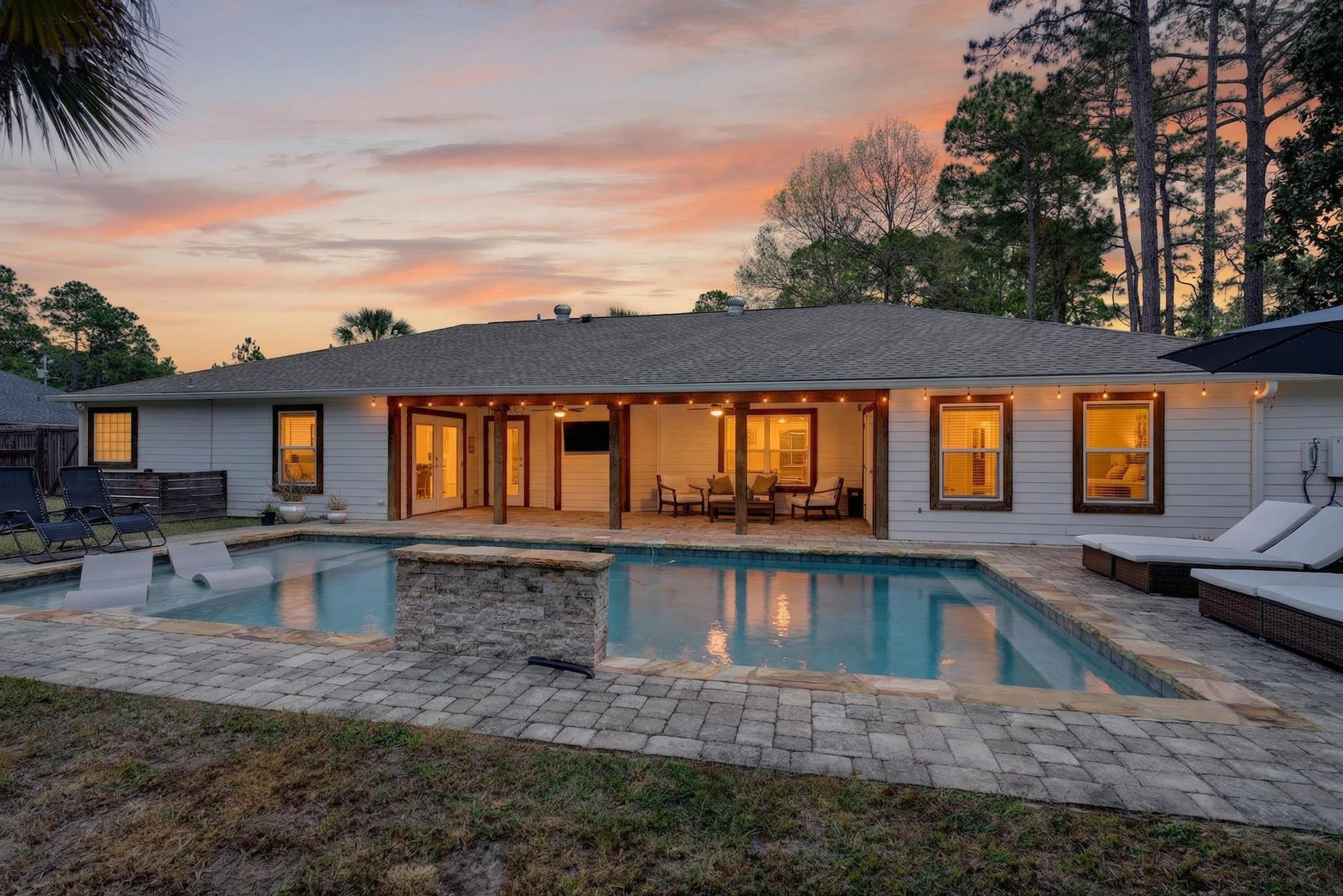 209 Santa Barbara Avenue