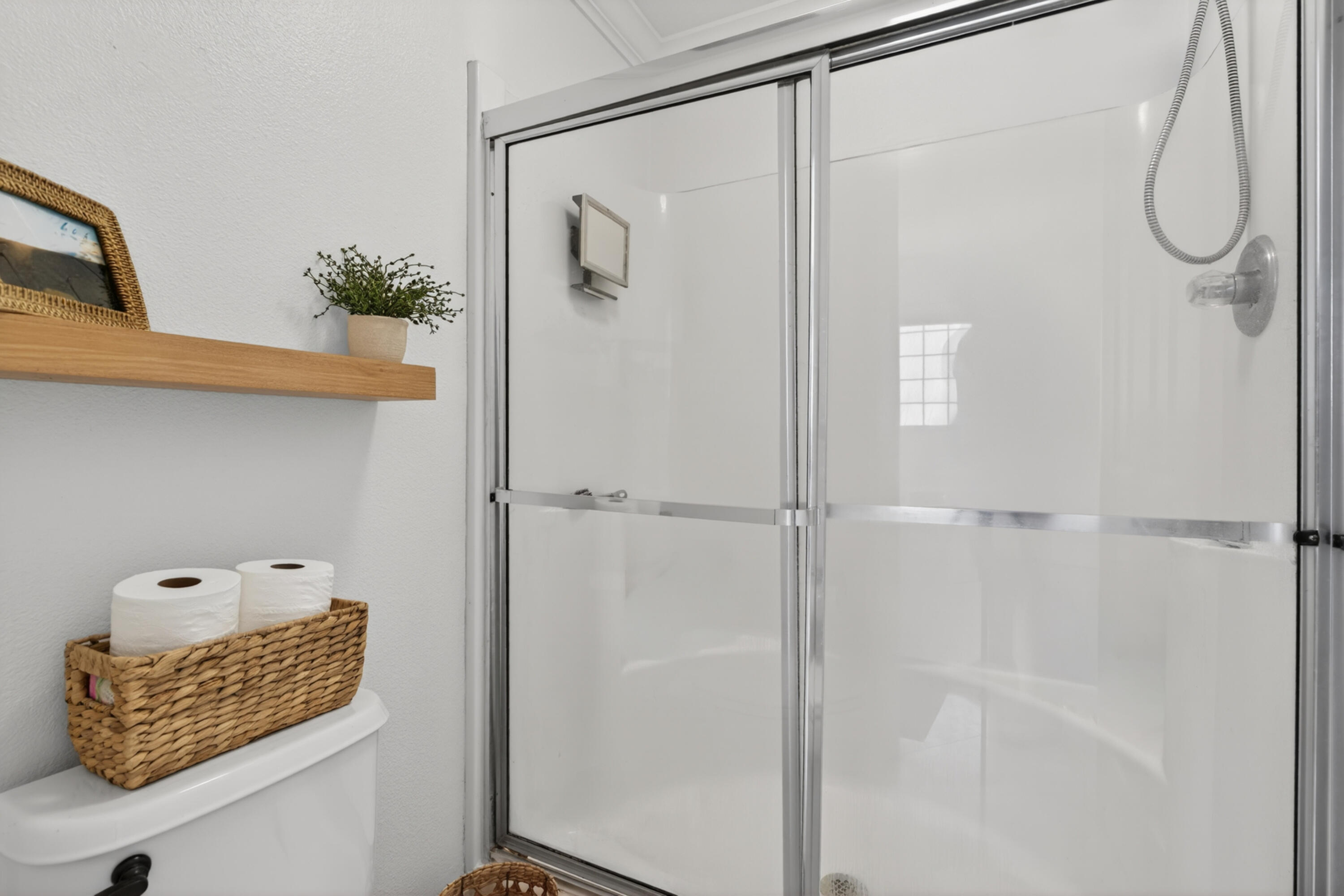 209 Santa Barbara Avenue