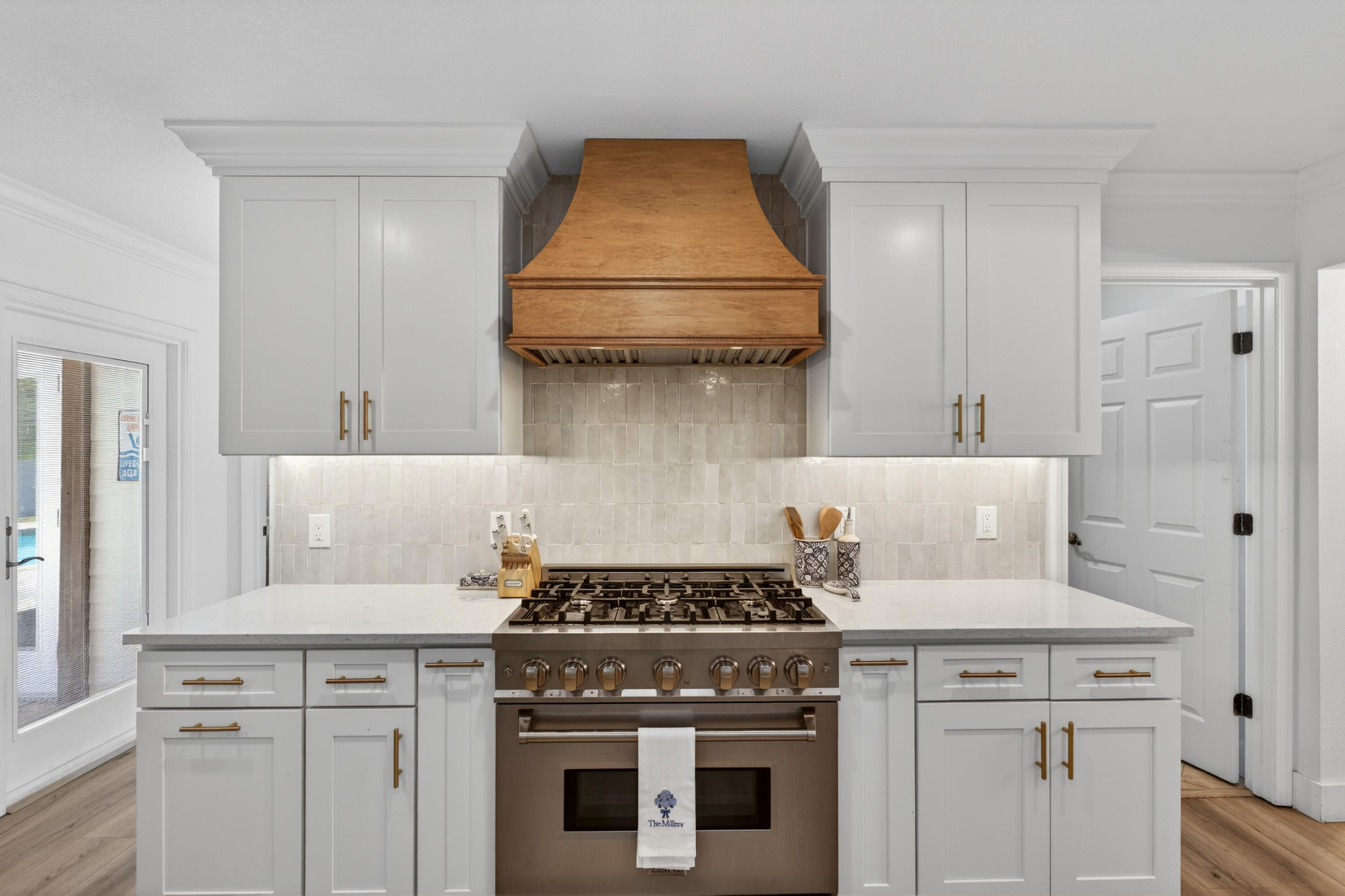 209 Santa Barbara Avenue