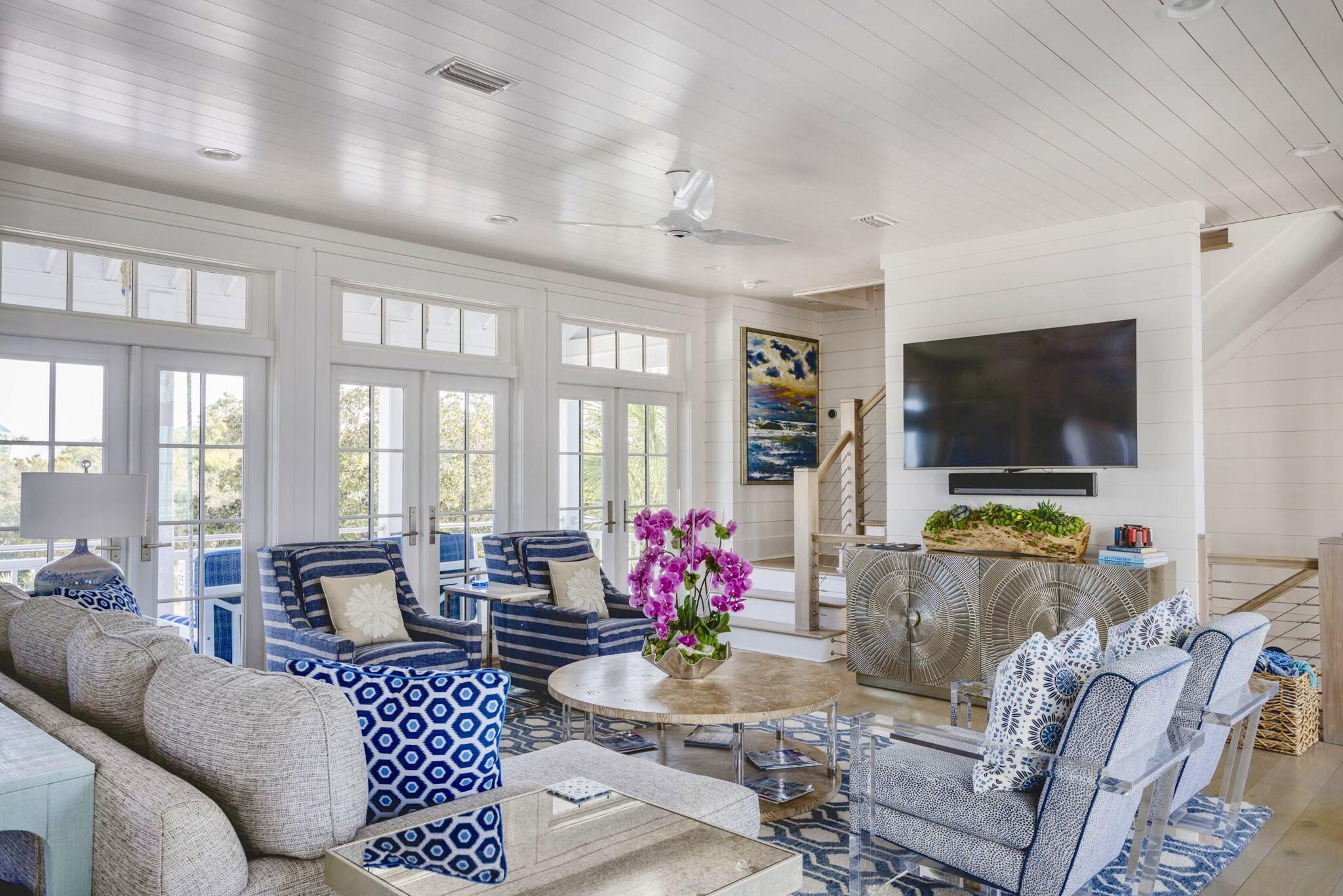 1942 E County Highway 30A