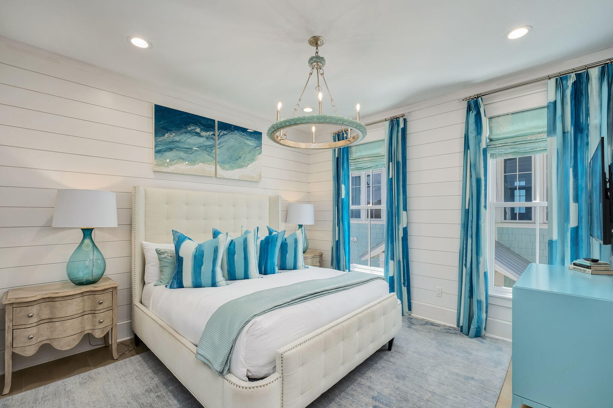 1942 E County Highway 30A