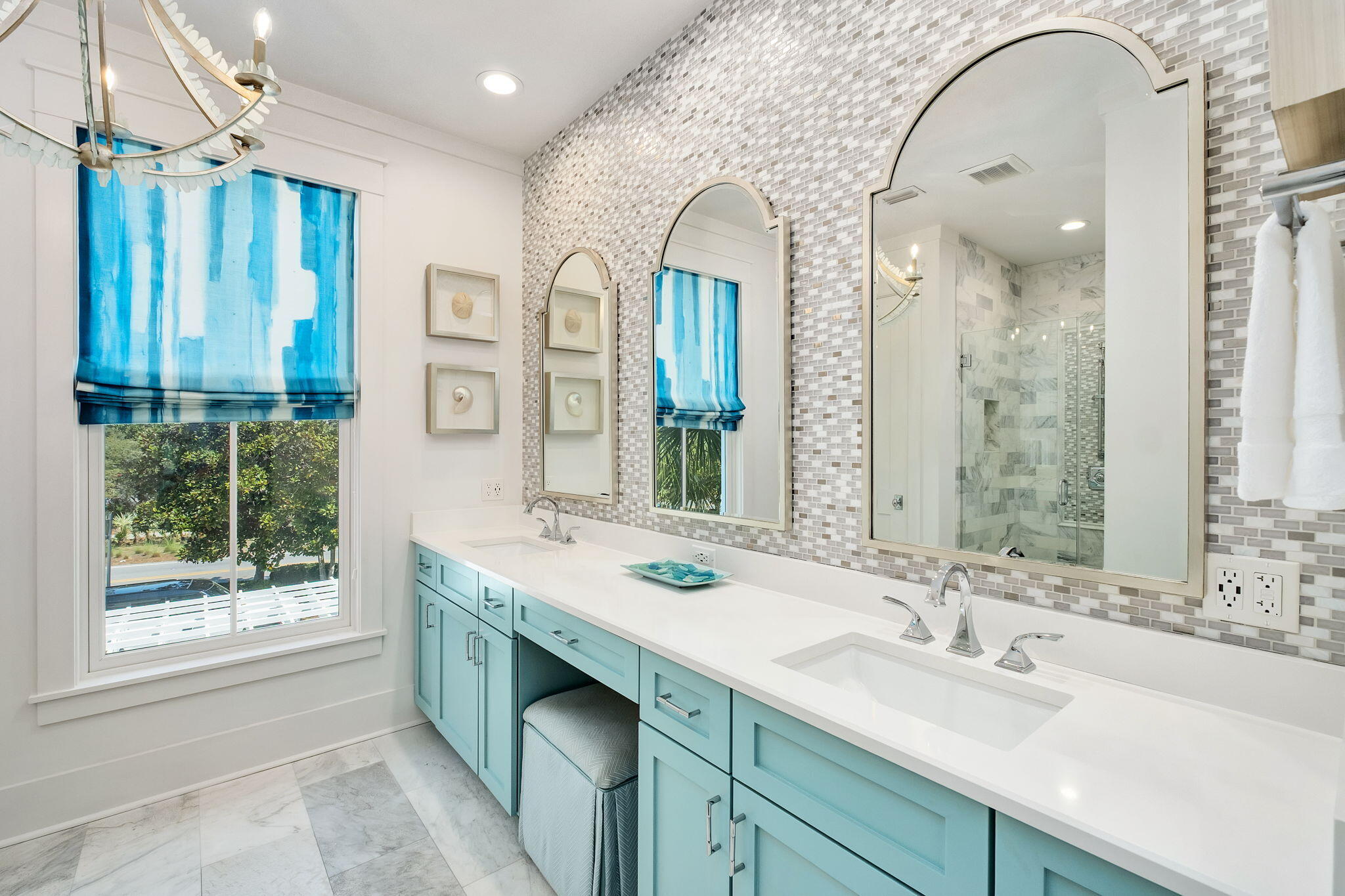 1942 E County Highway 30A