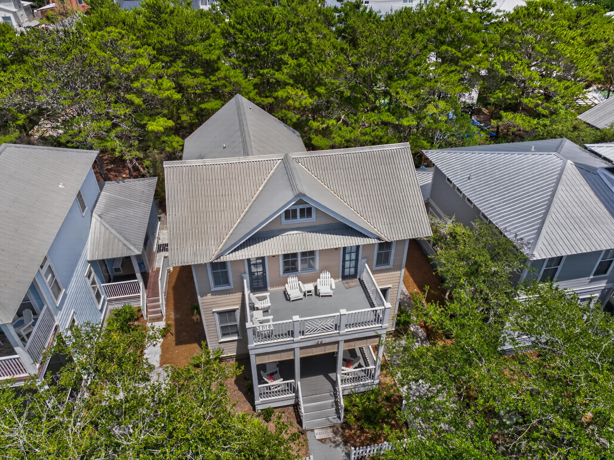 44 N Ryan Street