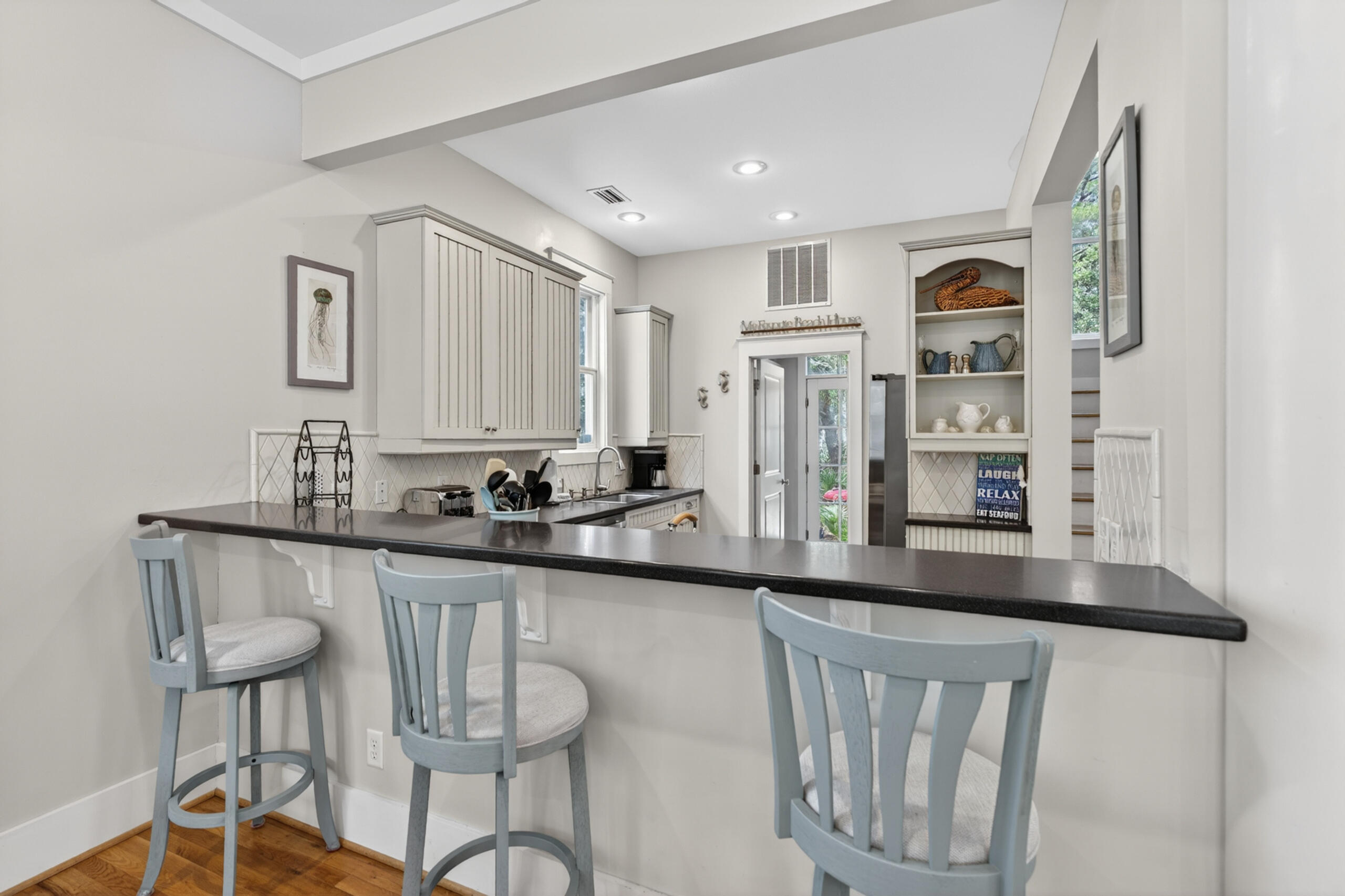 44 N Ryan Street