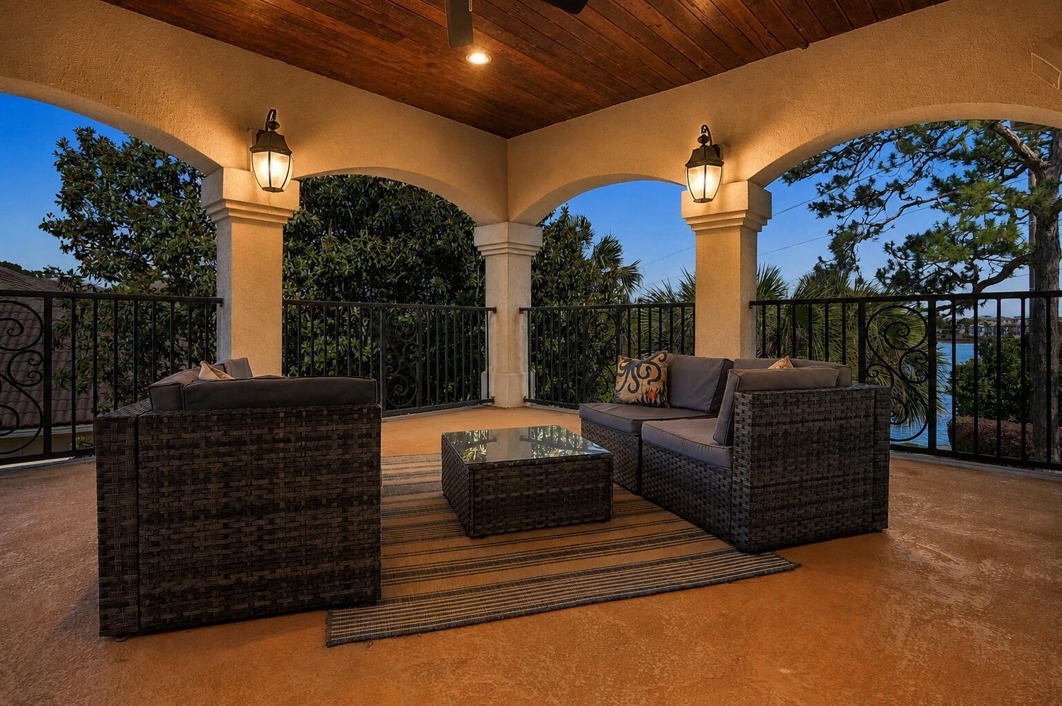 4702 Seastar Vista