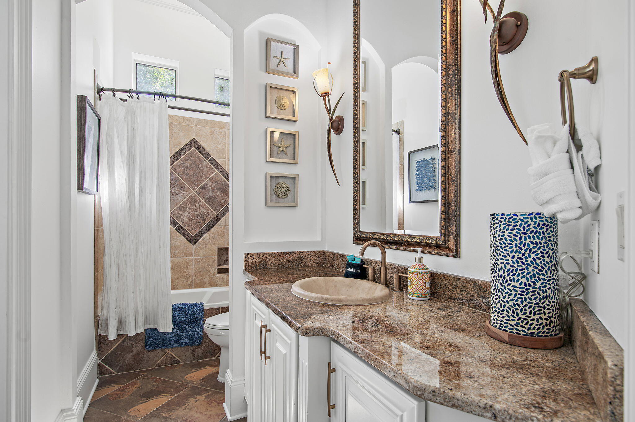 4702 Seastar Vista