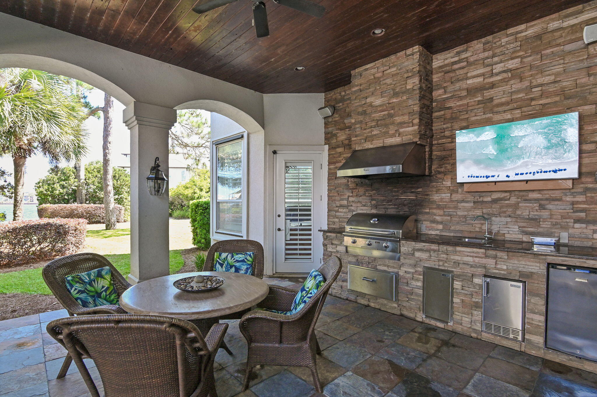 4702 Seastar Vista