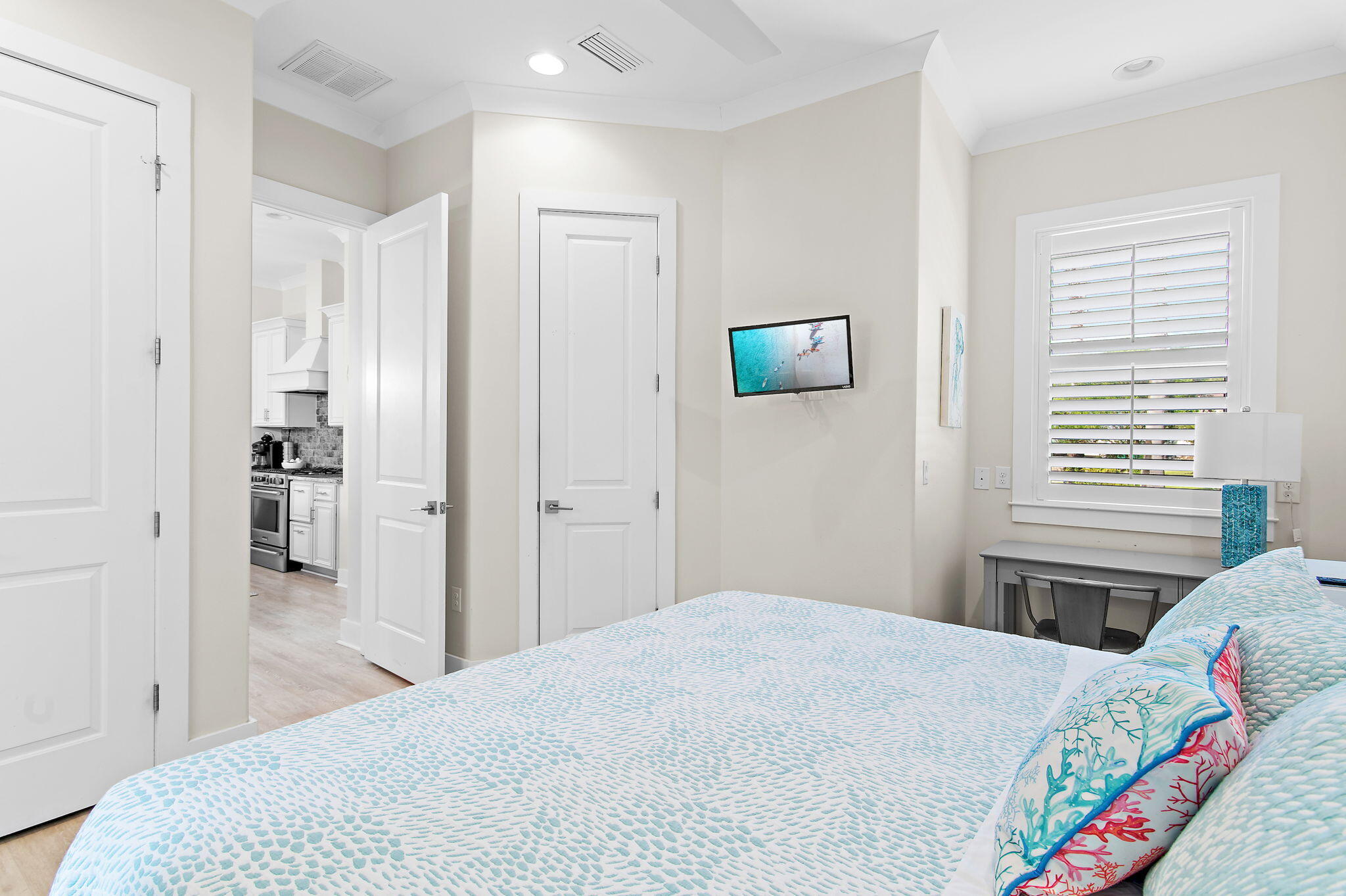 4702 Seastar Vista