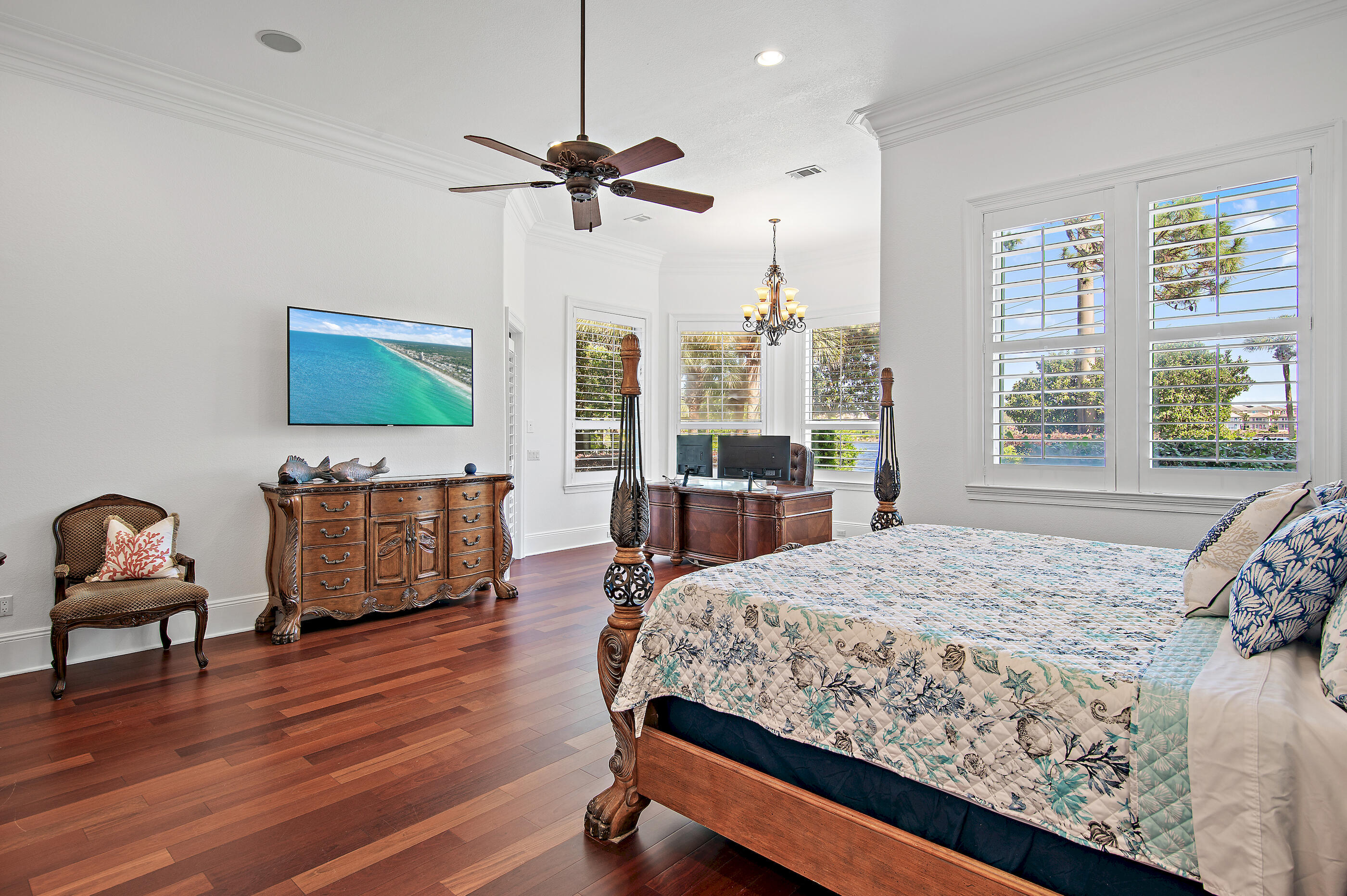 4702 Seastar Vista