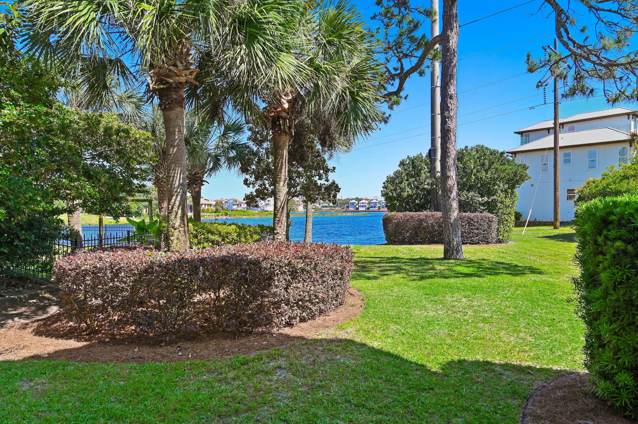 4702 Seastar Vista