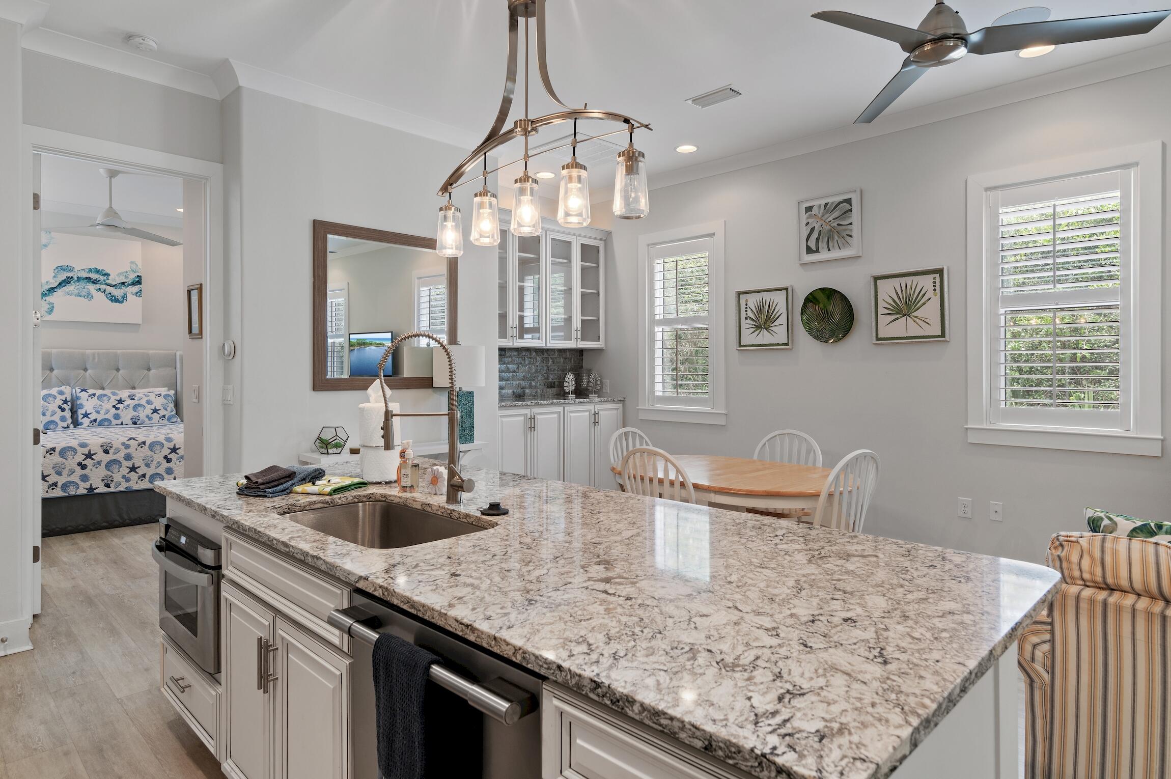 4702 Seastar Vista