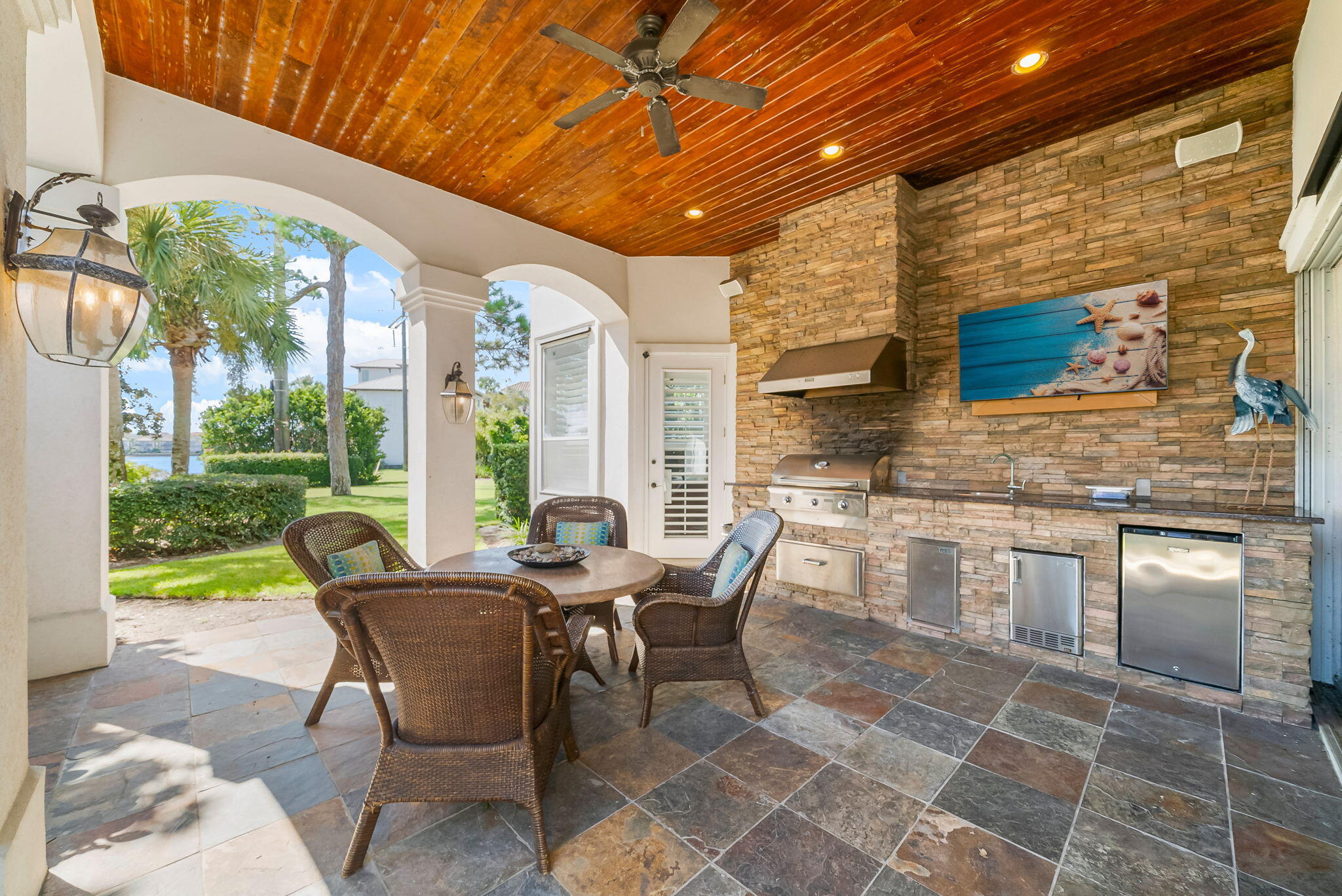4702 Seastar Vista