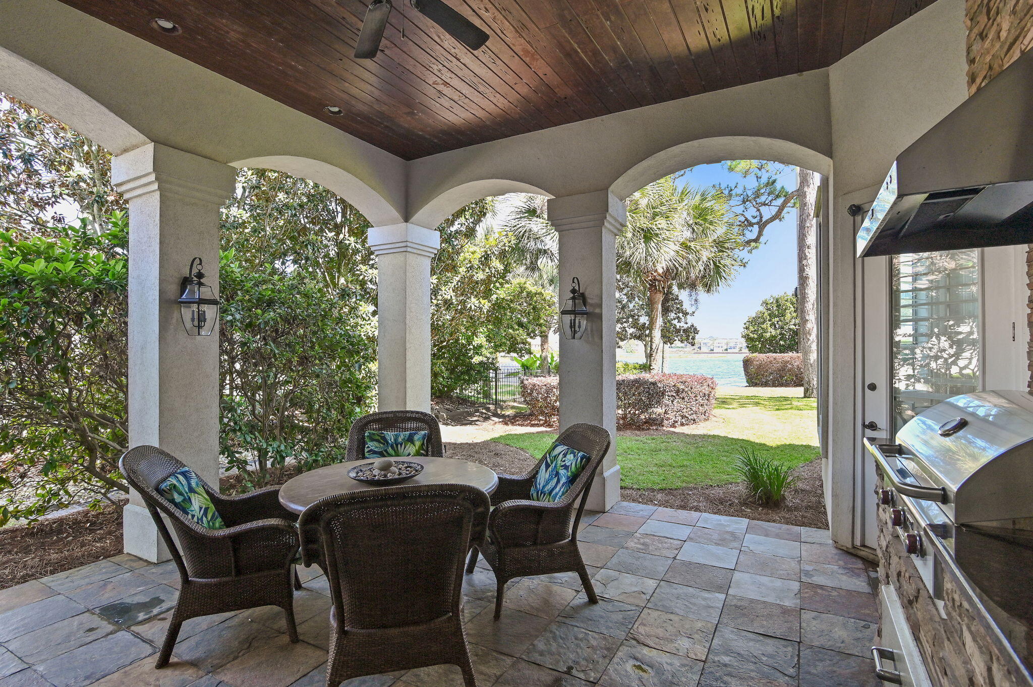 4702 Seastar Vista