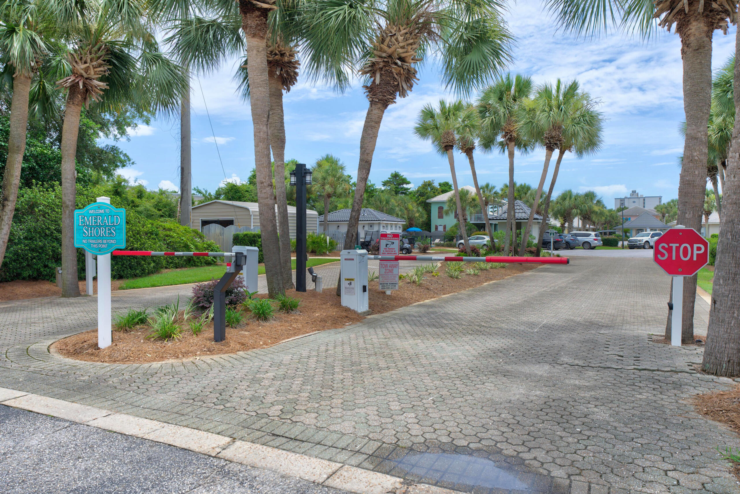 21 Garnet Cove