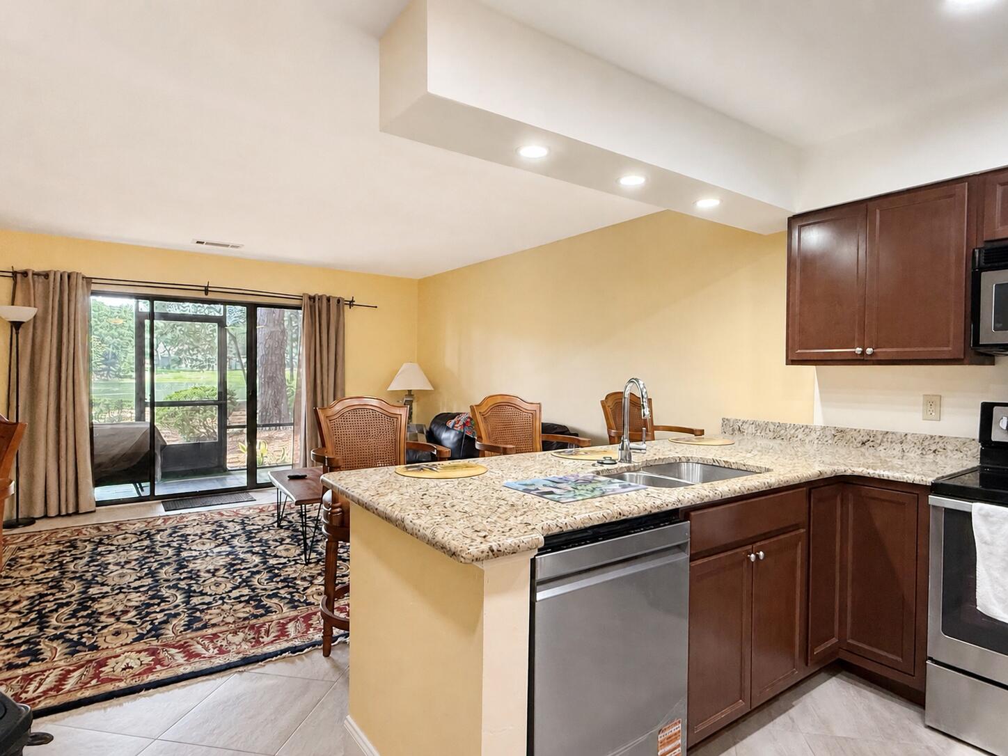 207 Southlake Court 207
