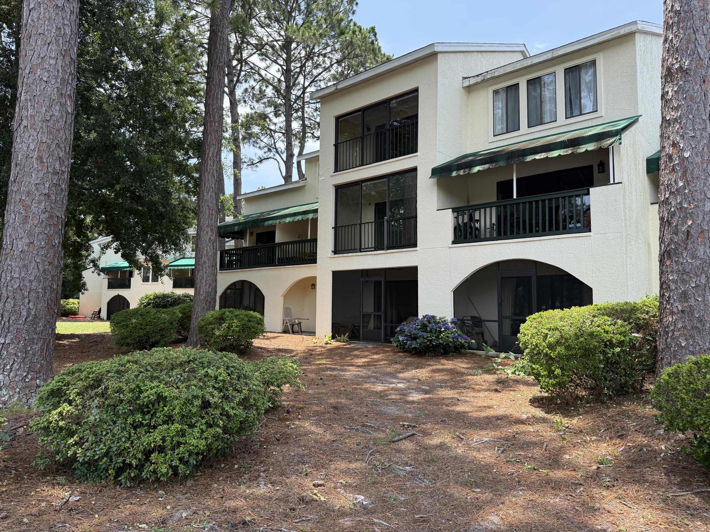 207 Southlake Court 207