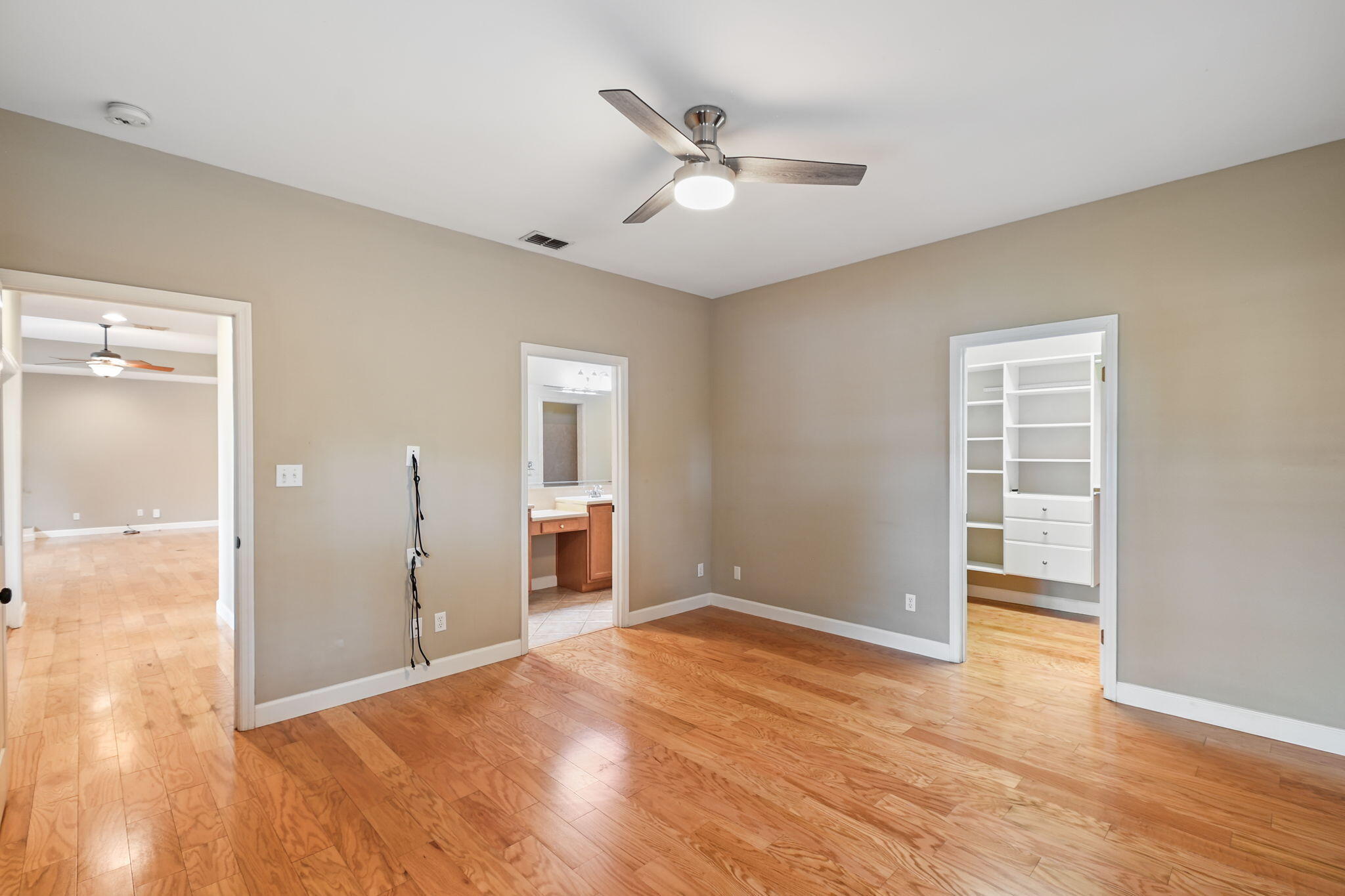 543 Shelter Cove Drive