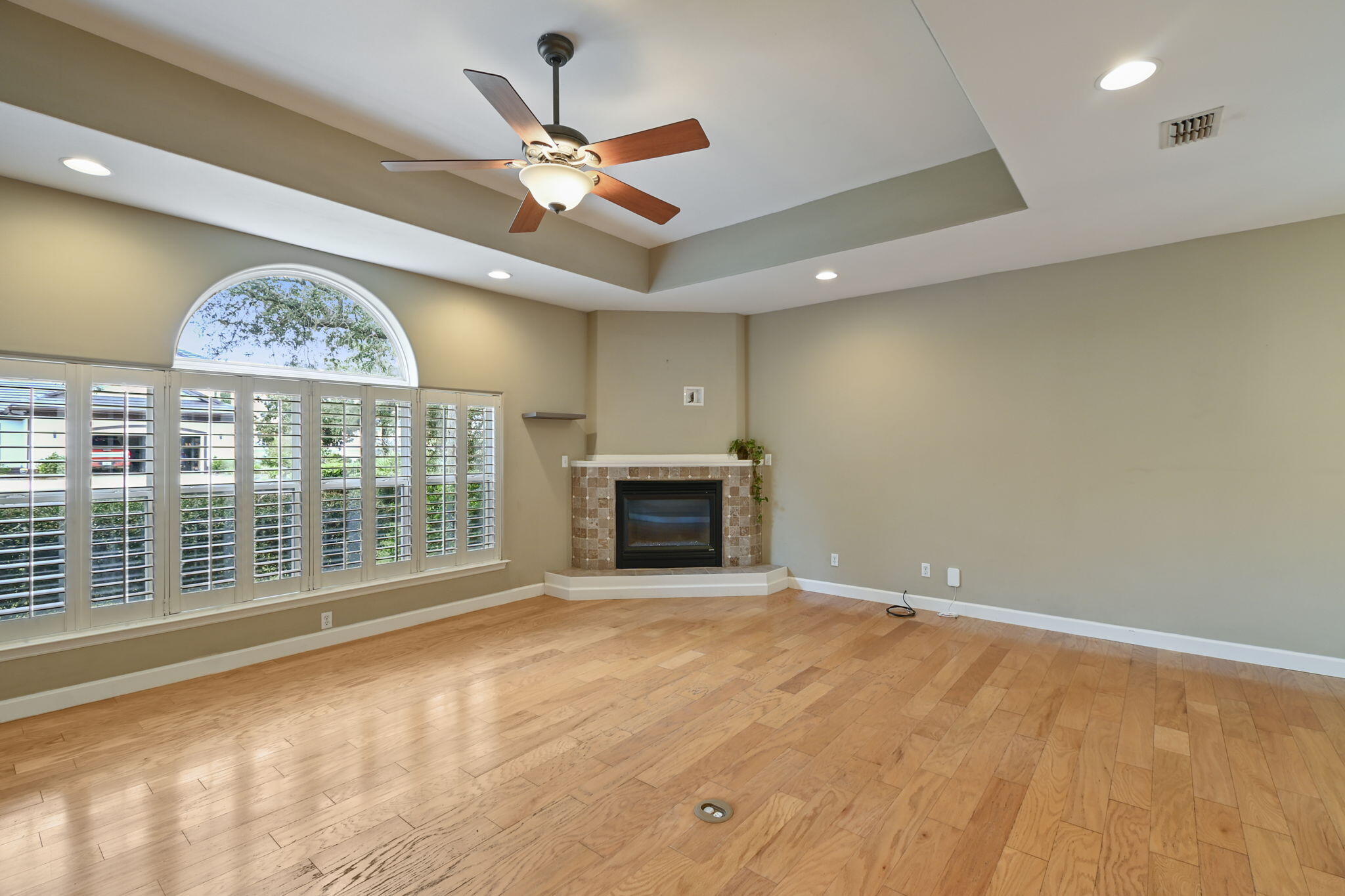 543 Shelter Cove Drive
