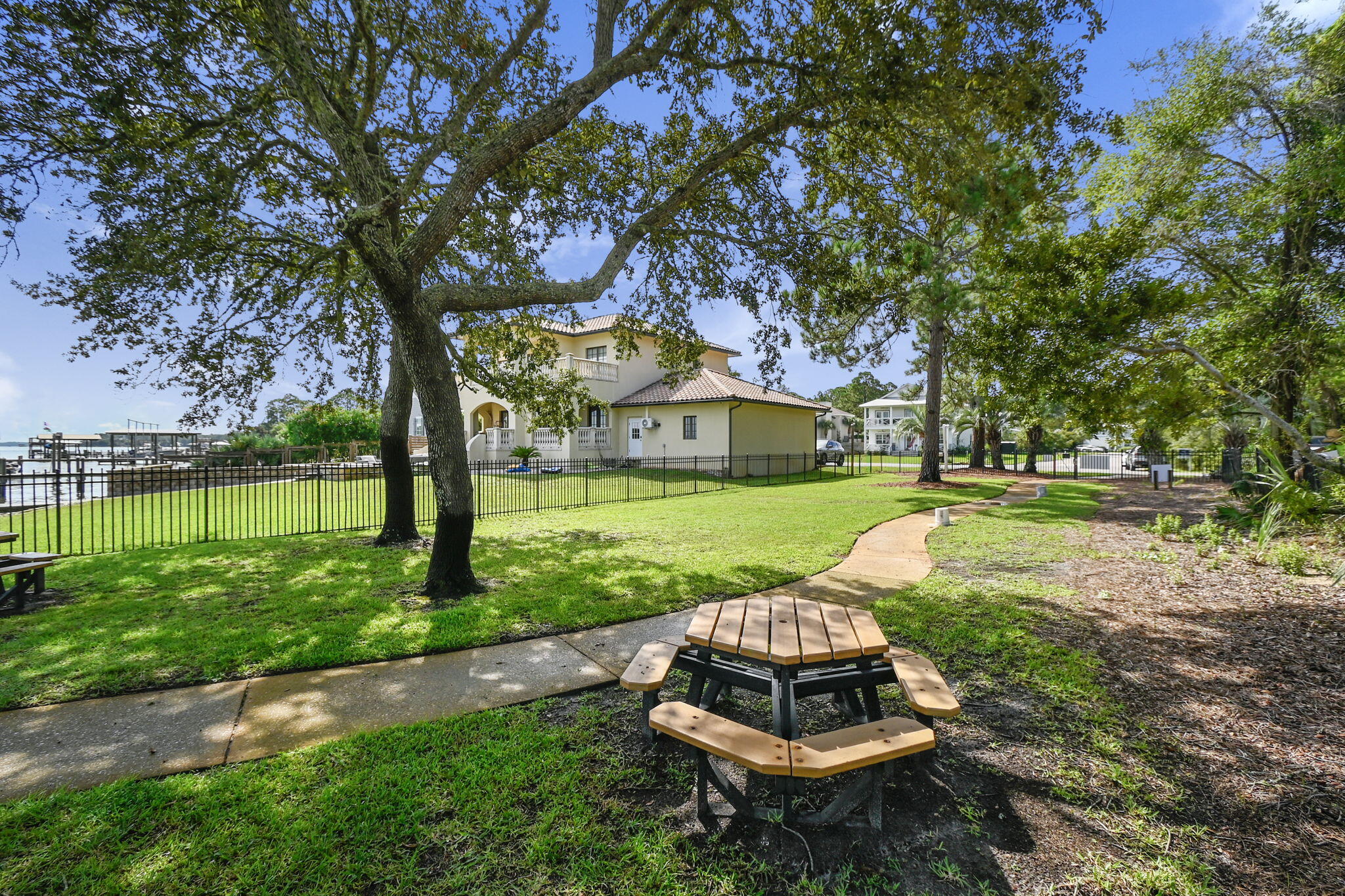 543 Shelter Cove Drive