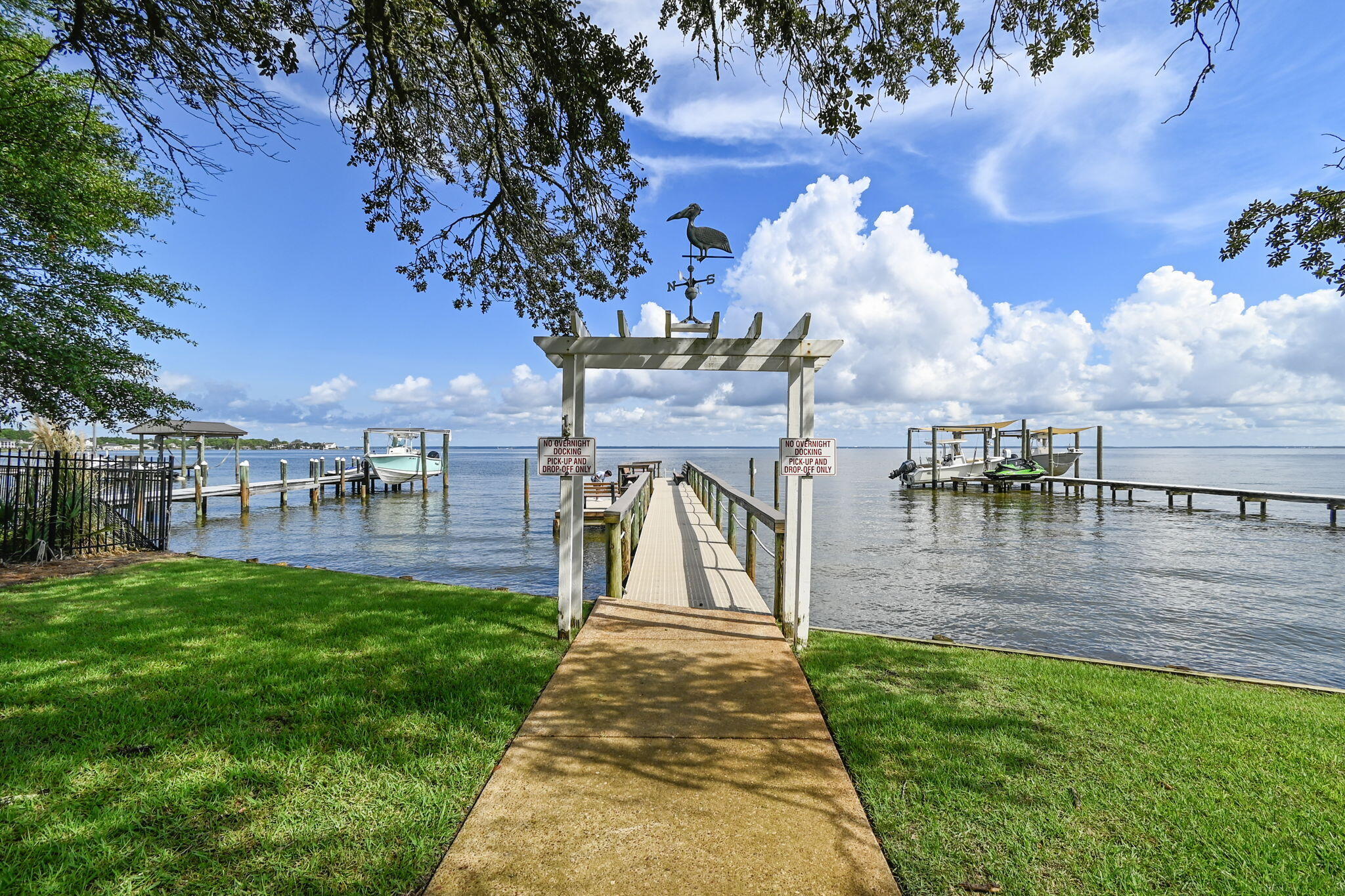 543 Shelter Cove Drive