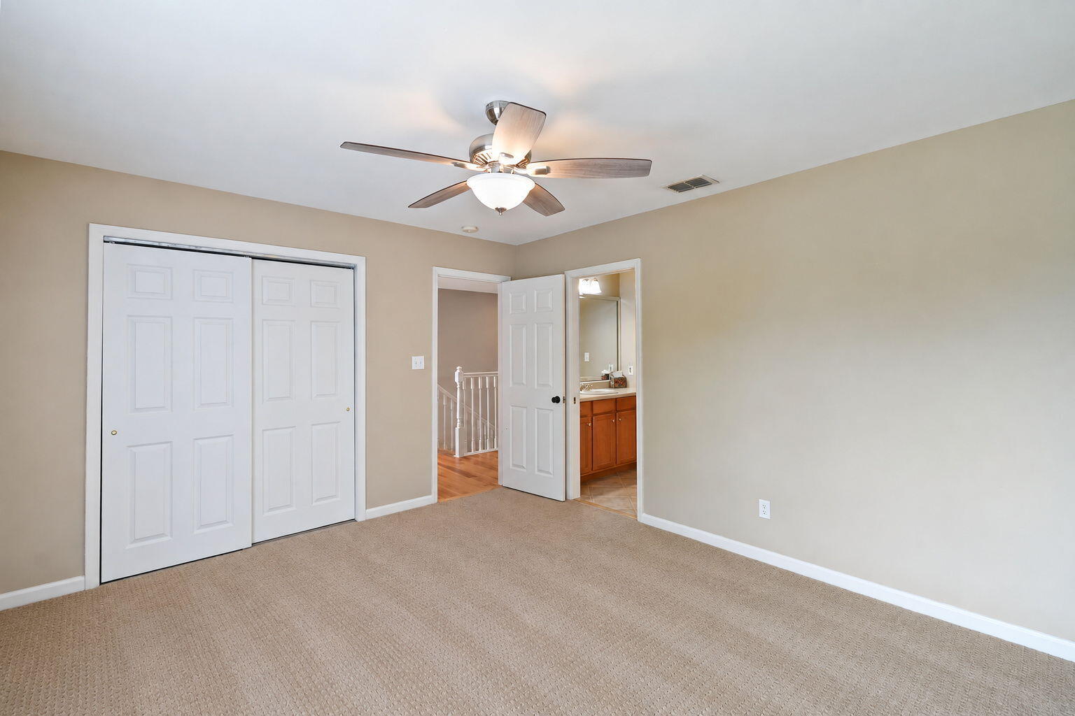 543 Shelter Cove Drive