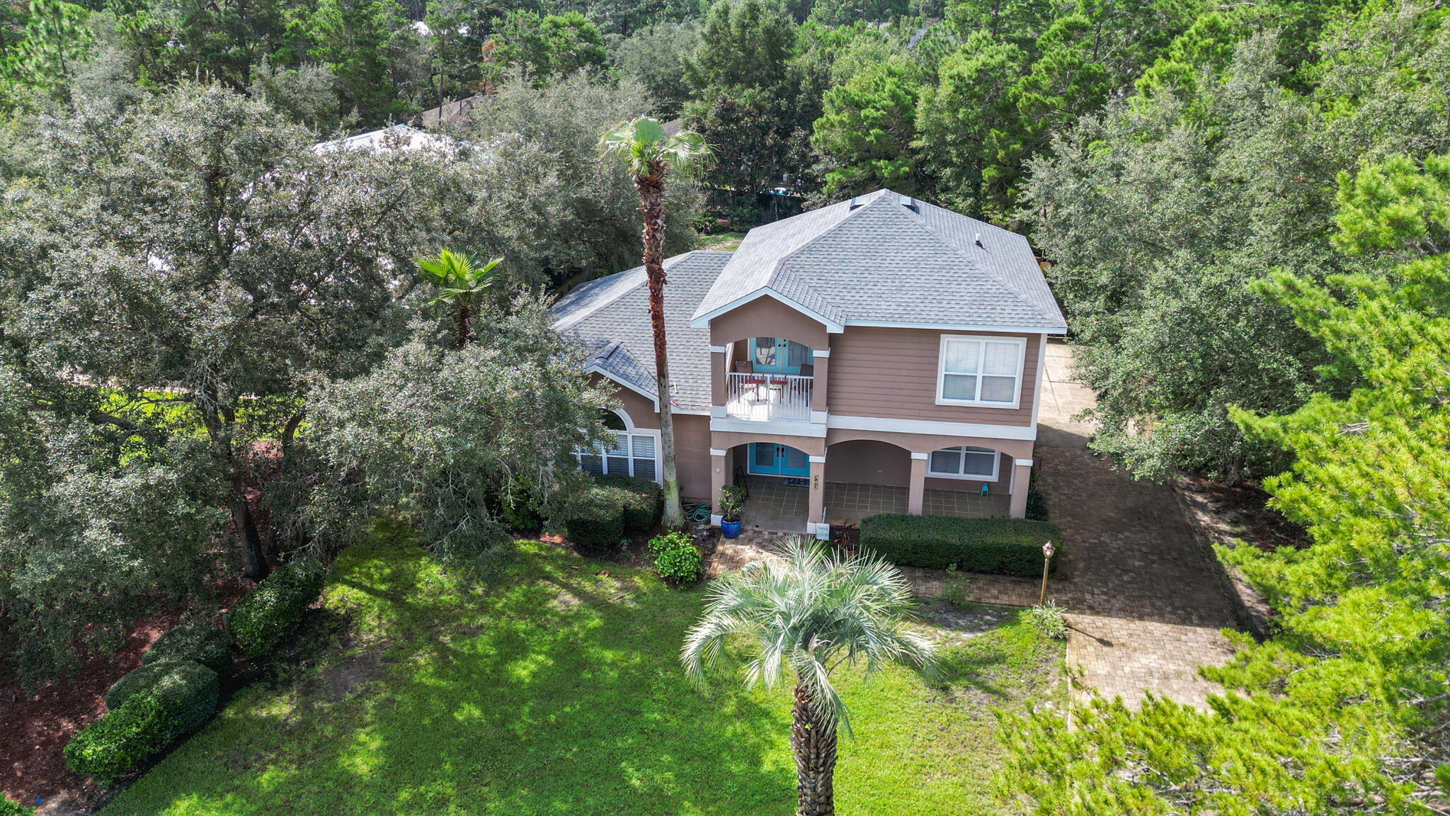 543 Shelter Cove Drive