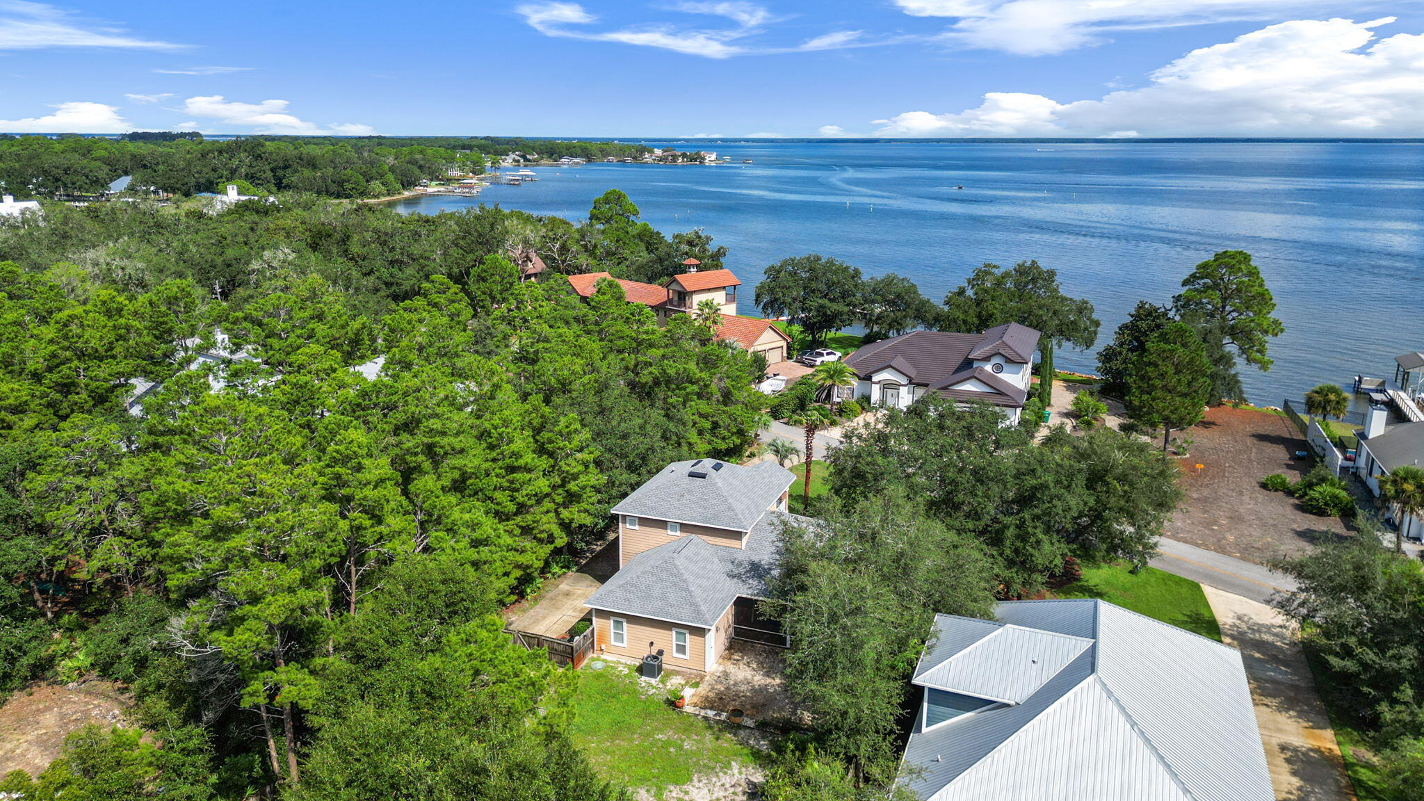 543 Shelter Cove Drive