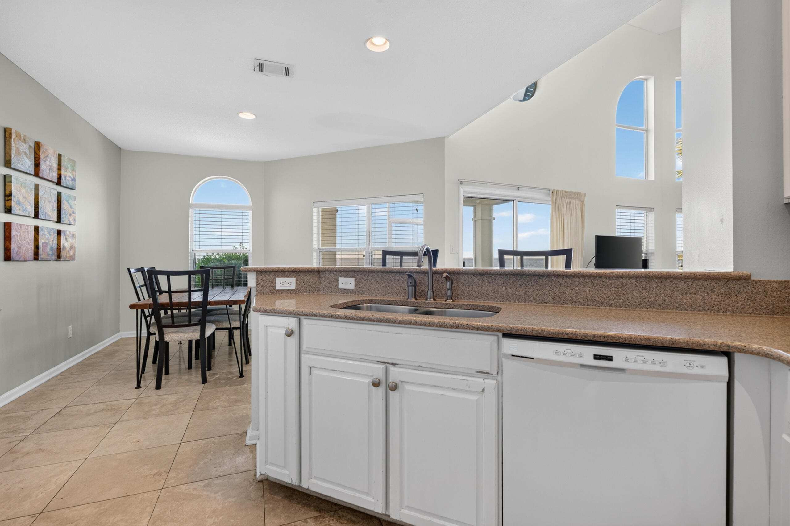 973 Northshore Drive