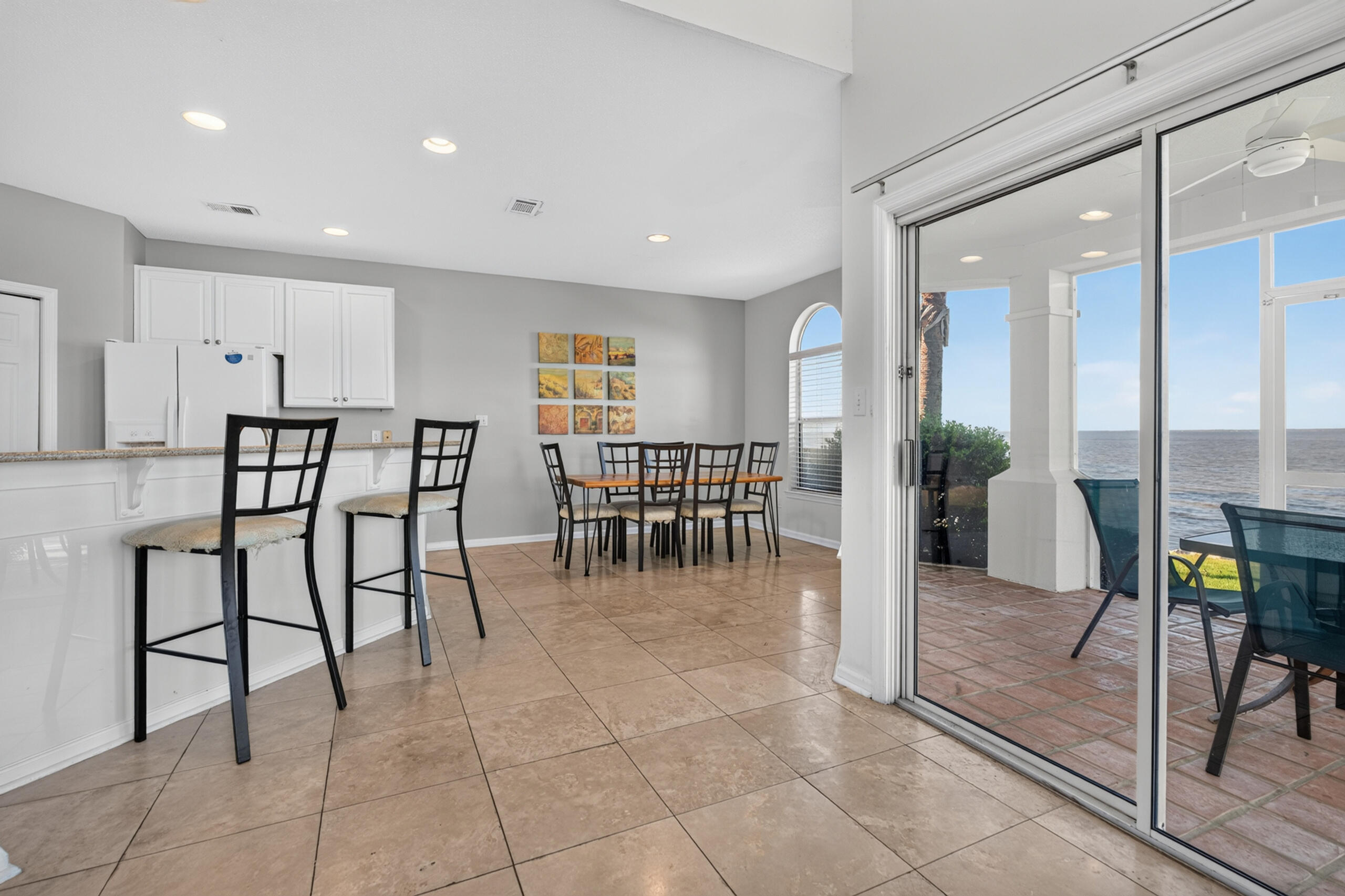 973 Northshore Drive