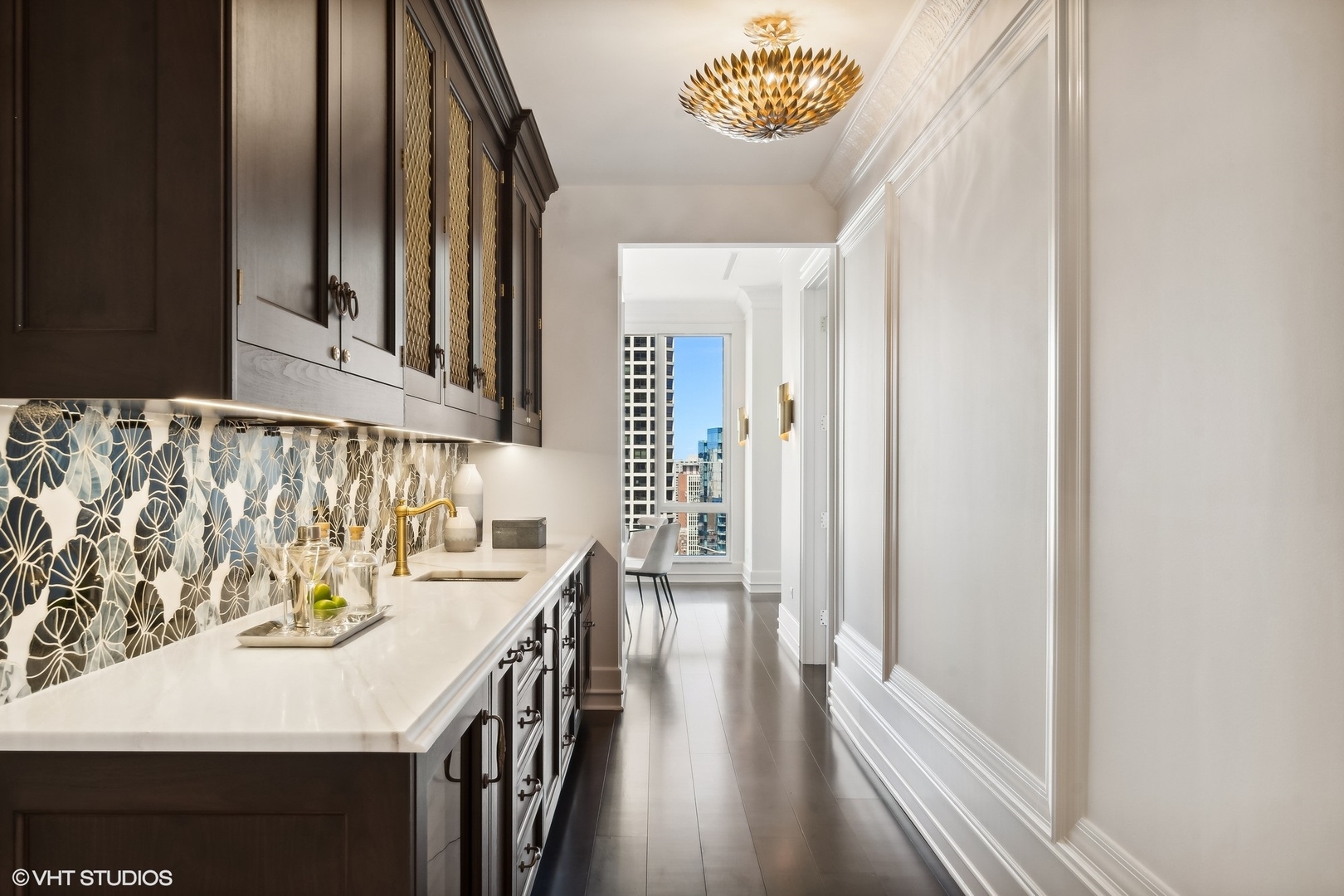 9 W Walton Street Unit: 2301