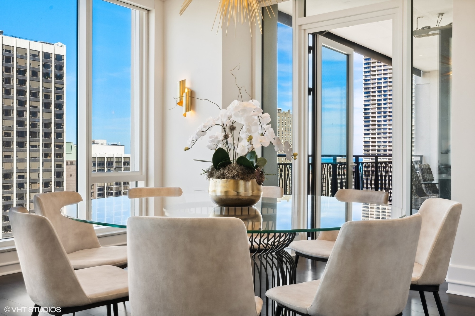 9 W Walton Street Unit: 2301